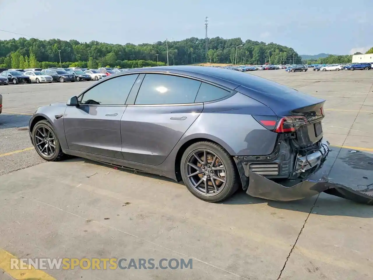 2 Photograph of a damaged car 5YJ3E1EB8NF160568 TESLA MODEL 3 2022
