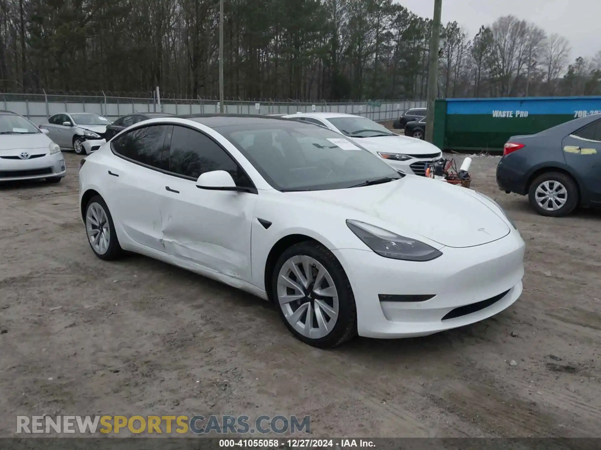 1 Photograph of a damaged car 5YJ3E1EB8NF173966 TESLA MODEL 3 2022