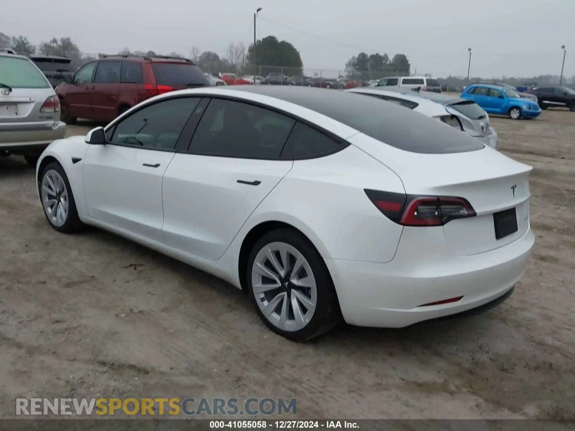 3 Photograph of a damaged car 5YJ3E1EB8NF173966 TESLA MODEL 3 2022