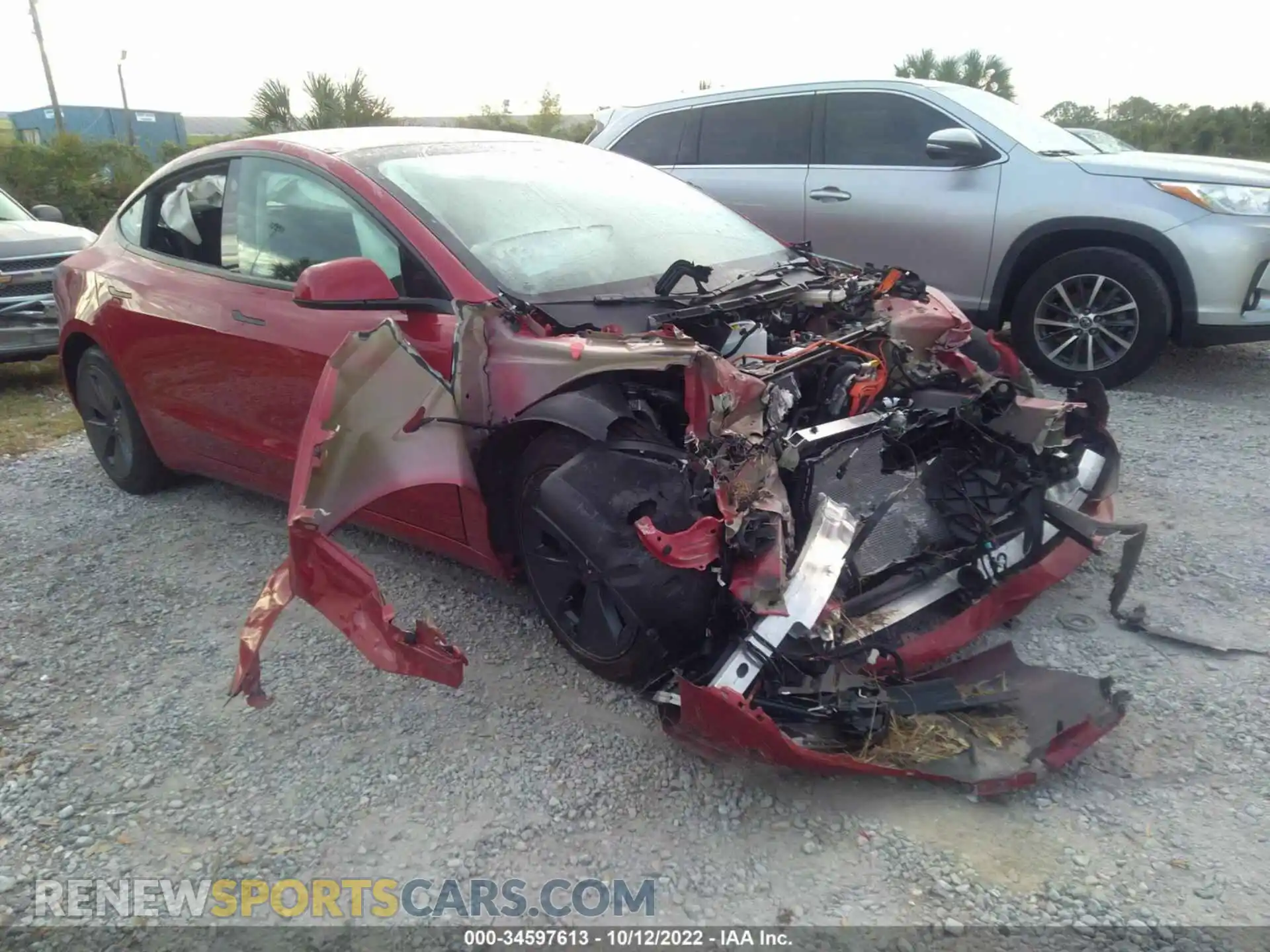 1 Photograph of a damaged car 5YJ3E1EB8NF184000 TESLA MODEL 3 2022