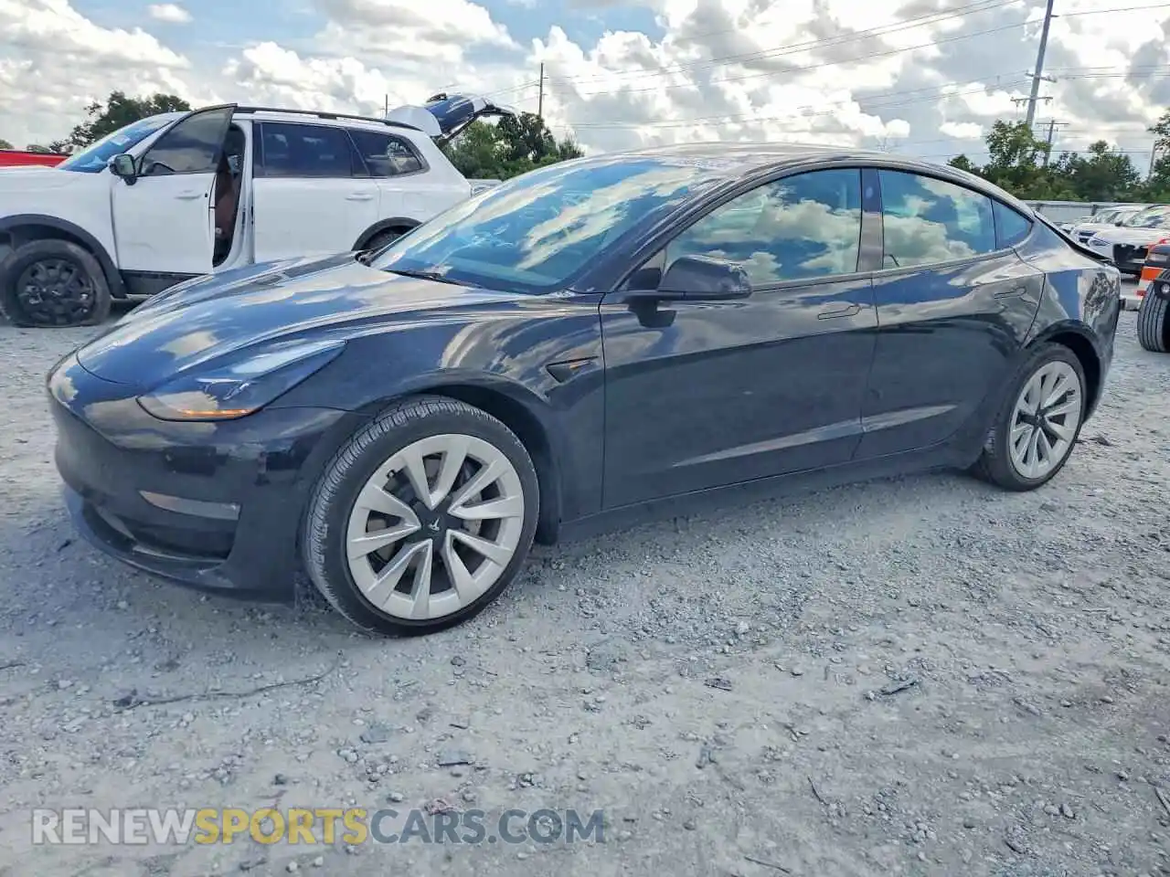 1 Фотография поврежденного автомобиля 5YJ3E1EB8NF199189 TESLA MODEL 3 2022
