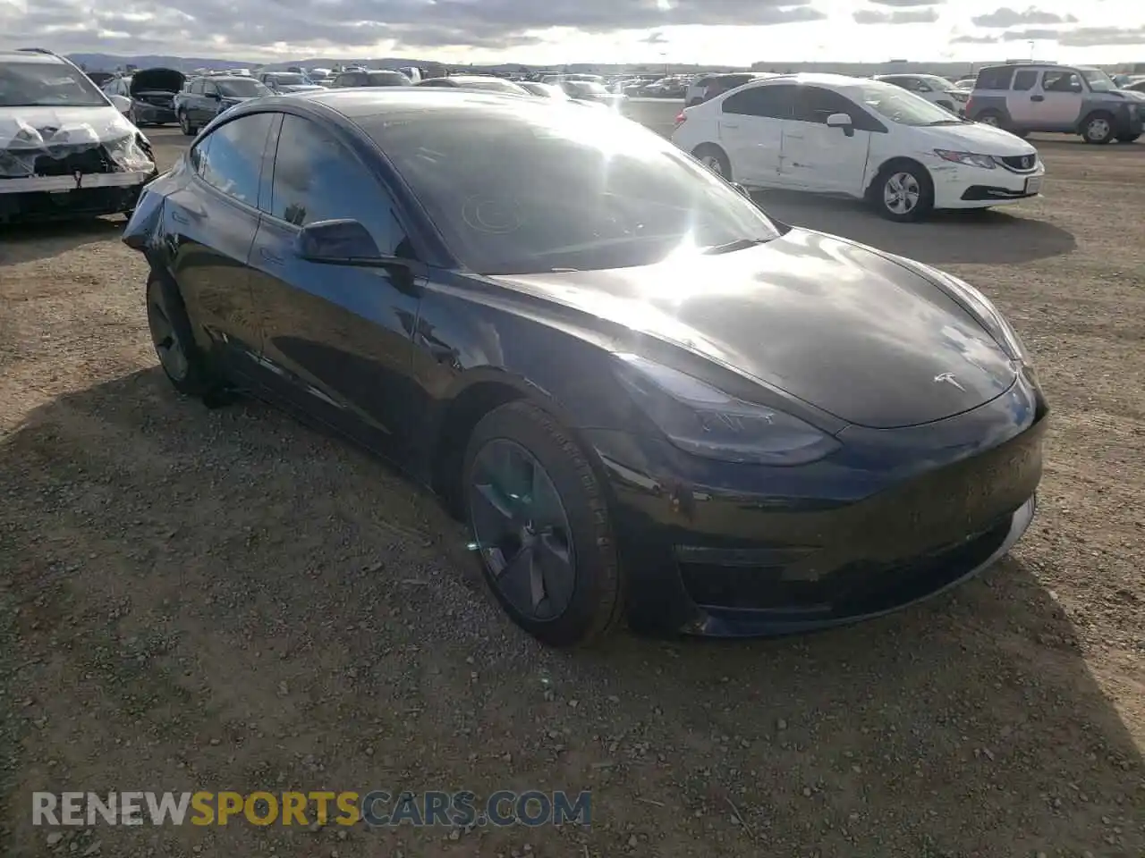 1 Photograph of a damaged car 5YJ3E1EB8NF200258 TESLA MODEL 3 2022