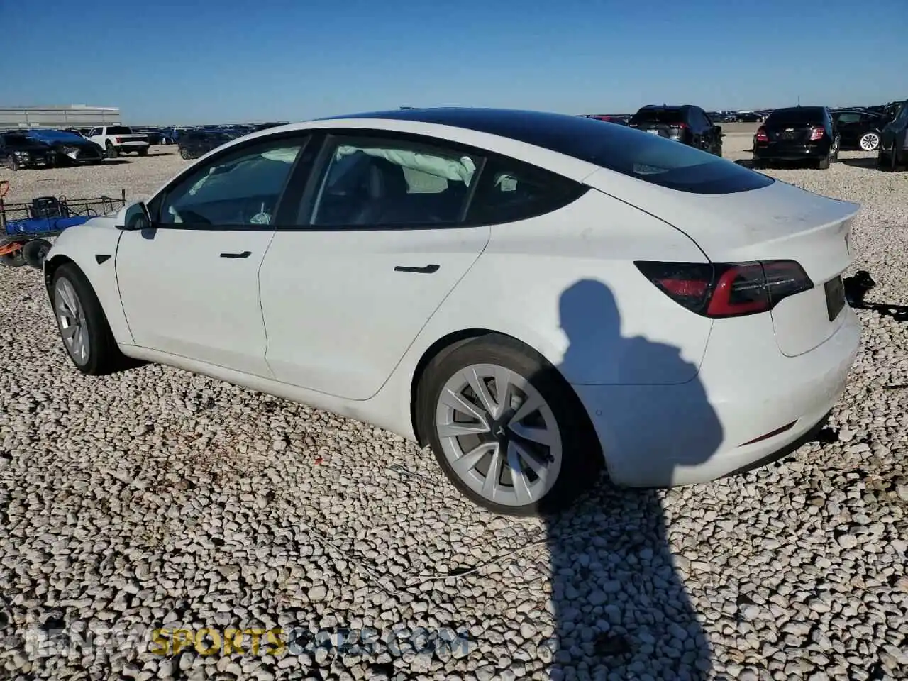 2 Photograph of a damaged car 5YJ3E1EB8NF273310 TESLA MODEL 3 2022