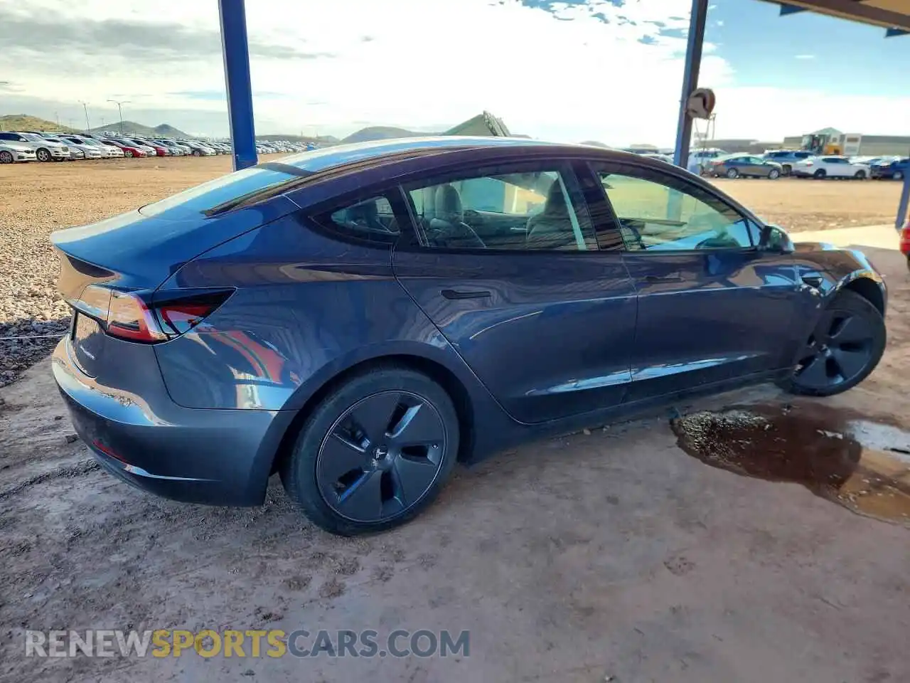 3 Photograph of a damaged car 5YJ3E1EB8NF299390 TESLA MODEL 3 2022