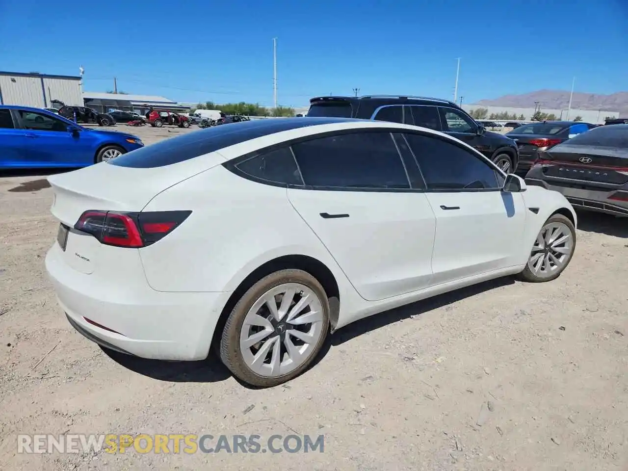 3 Фотография поврежденного автомобиля 5YJ3E1EB8NF342058 TESLA MODEL 3 2022