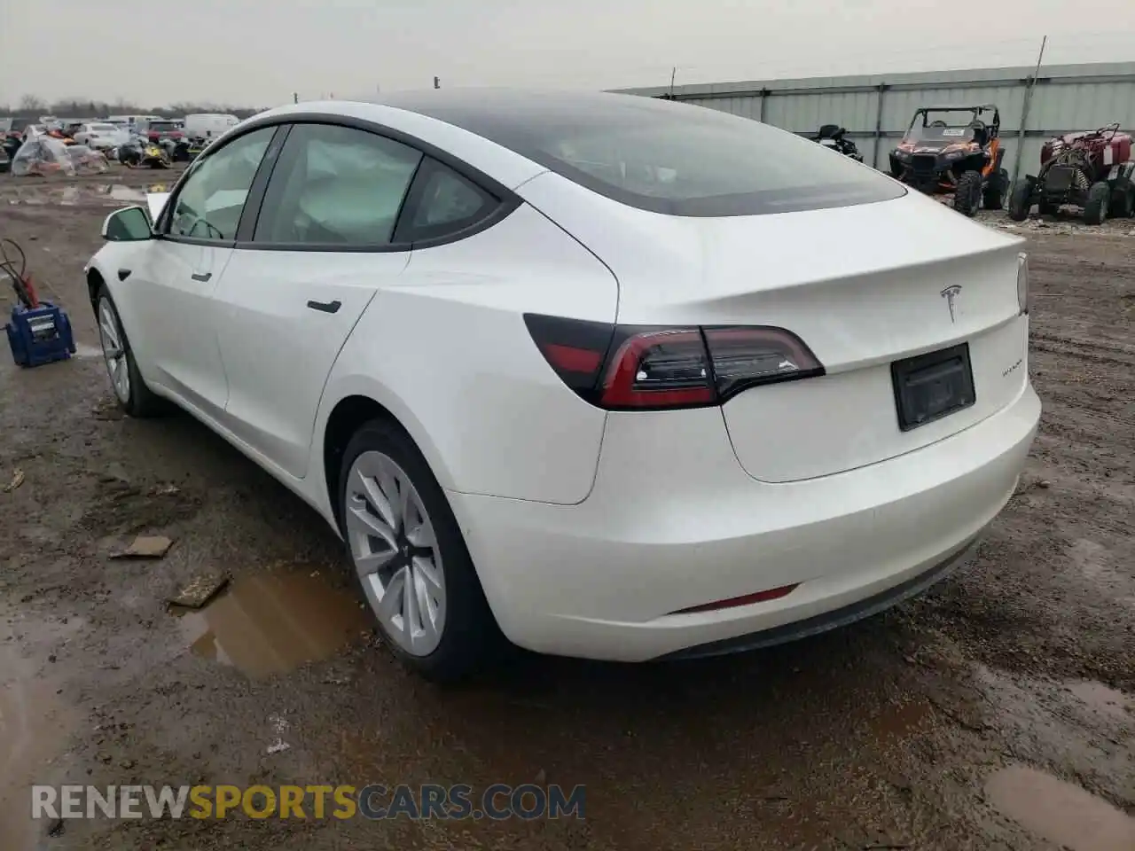 3 Photograph of a damaged car 5YJ3E1EB9NF106373 TESLA MODEL 3 2022