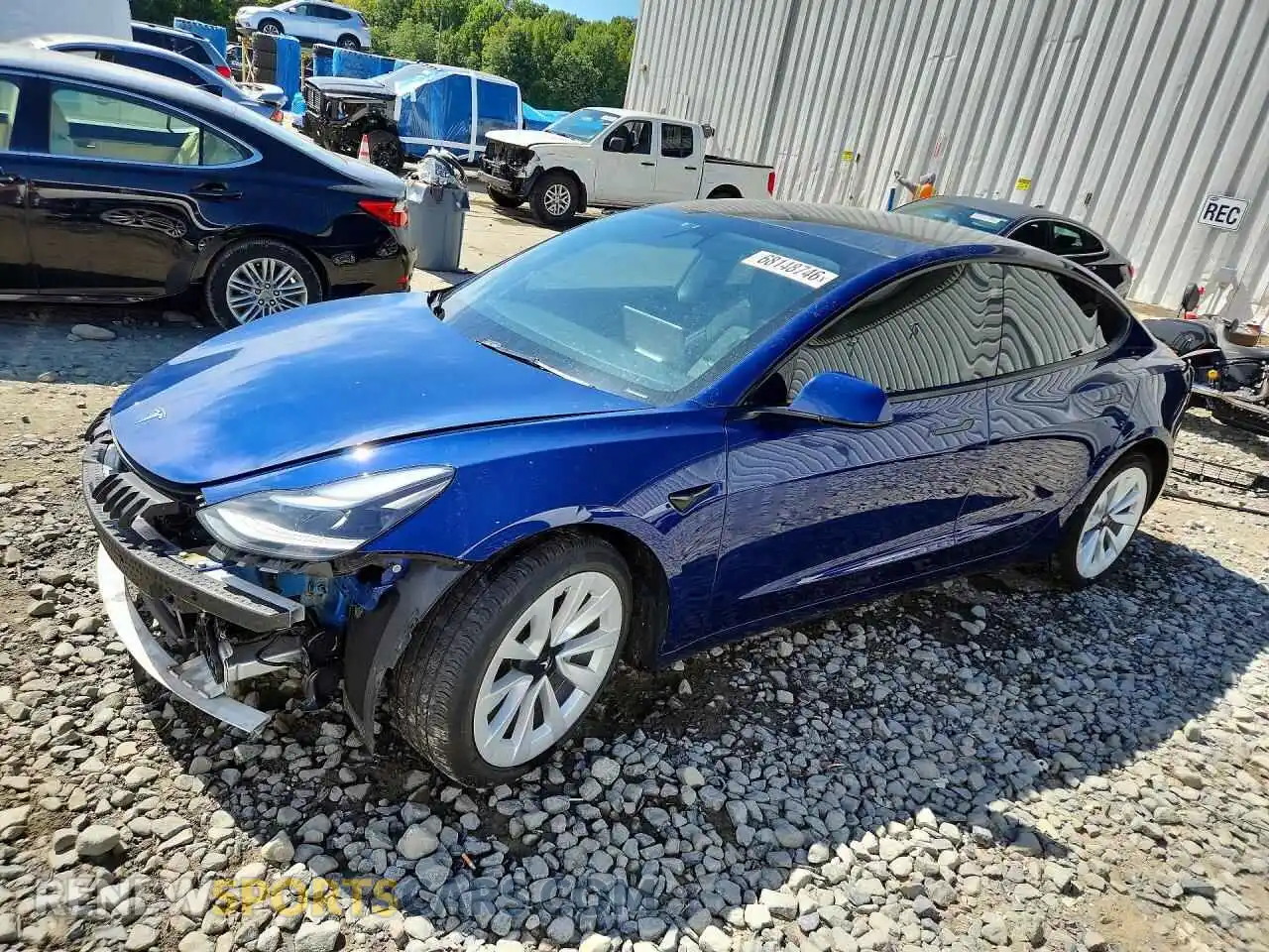 1 Photograph of a damaged car 5YJ3E1EB9NF126364 TESLA MODEL 3 2022