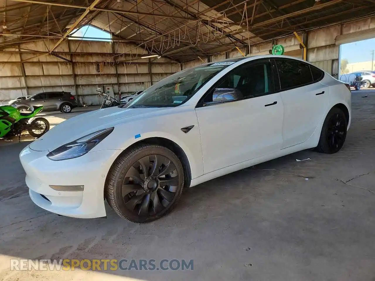 1 Photograph of a damaged car 5YJ3E1EB9NF132990 TESLA MODEL 3 2022