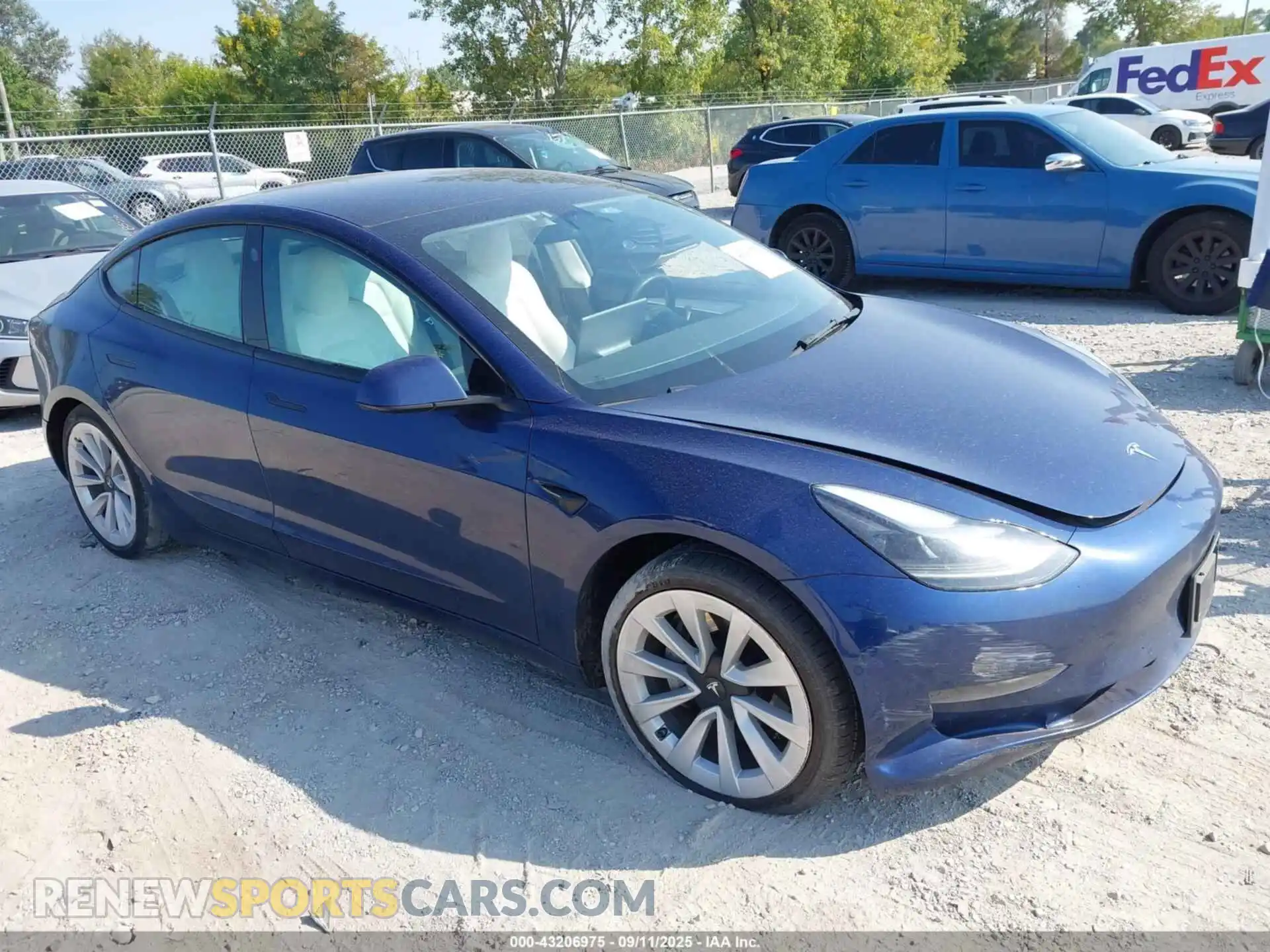 1 Photograph of a damaged car 5YJ3E1EB9NF154102 TESLA MODEL 3 2022