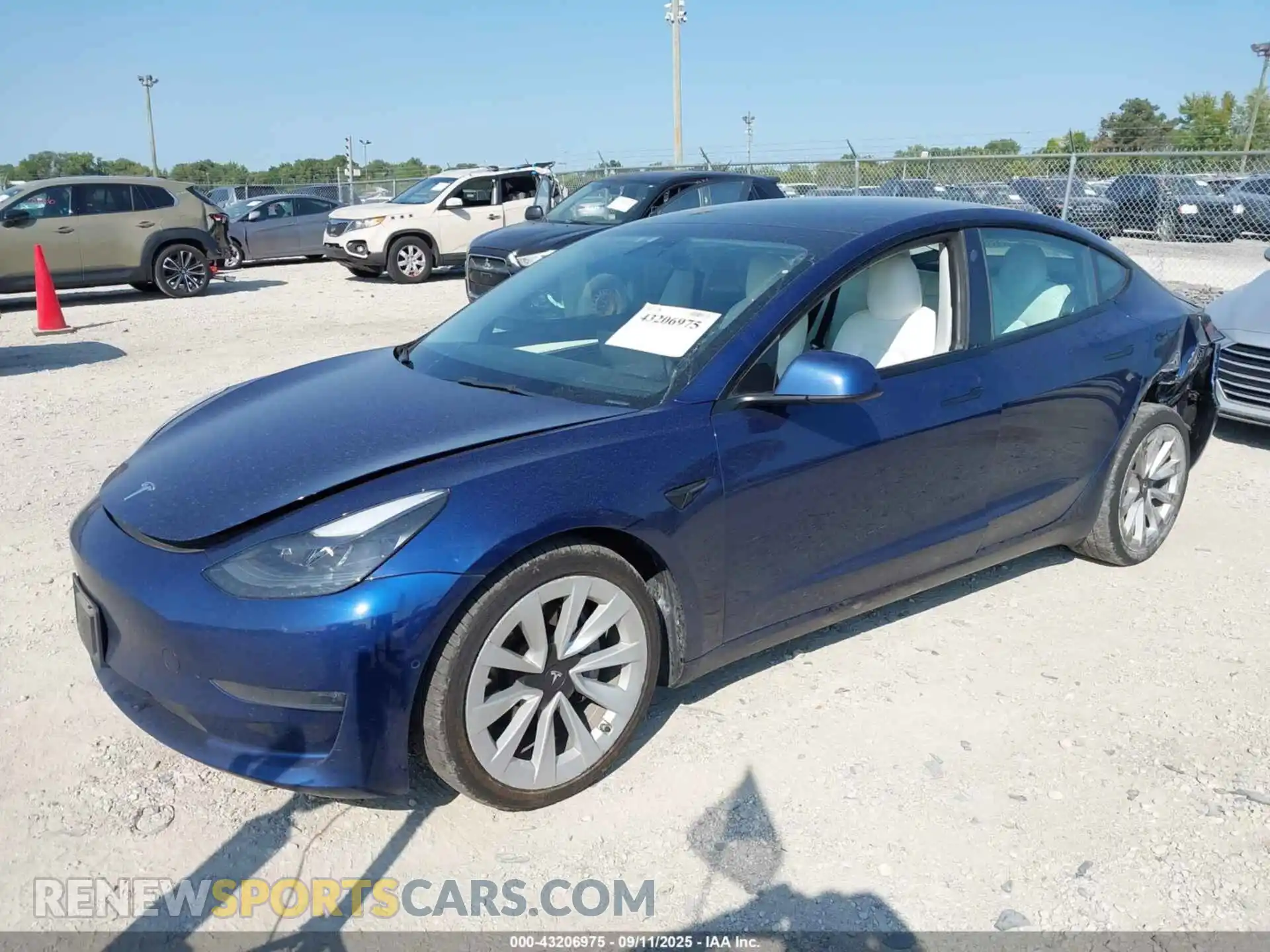 2 Photograph of a damaged car 5YJ3E1EB9NF154102 TESLA MODEL 3 2022