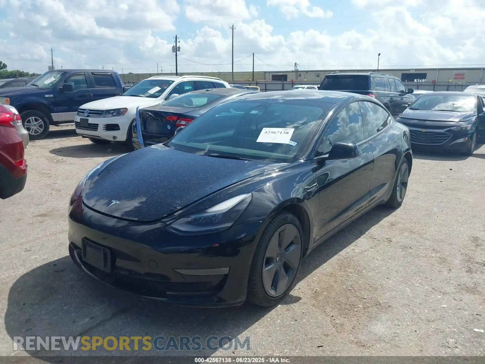 2 Photograph of a damaged car 5YJ3E1EB9NF183003 TESLA MODEL 3 2022