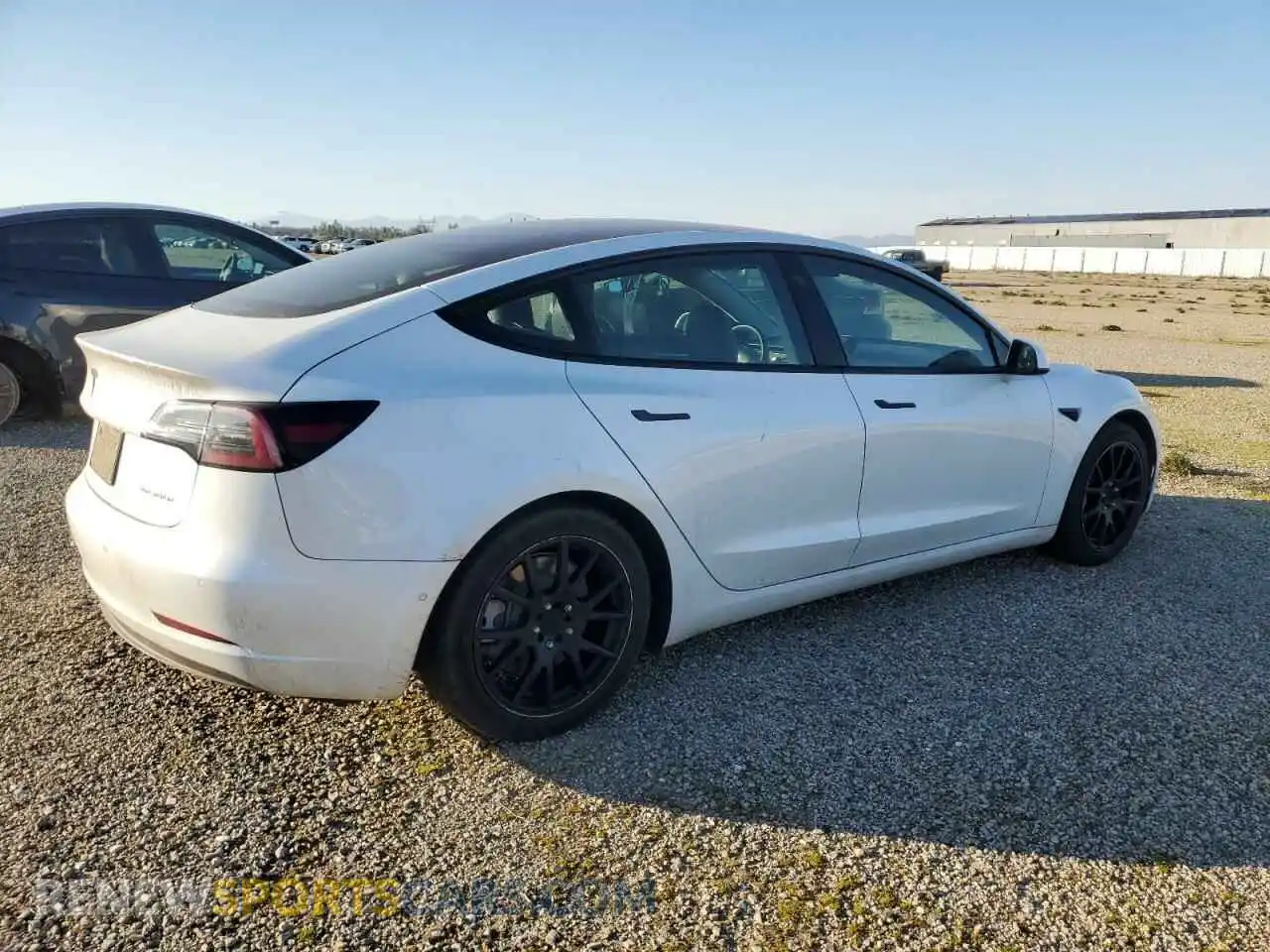 3 fotografías del automóvil dañado 5YJ3E1EB9NF222043 TESLA MODEL 3 2022