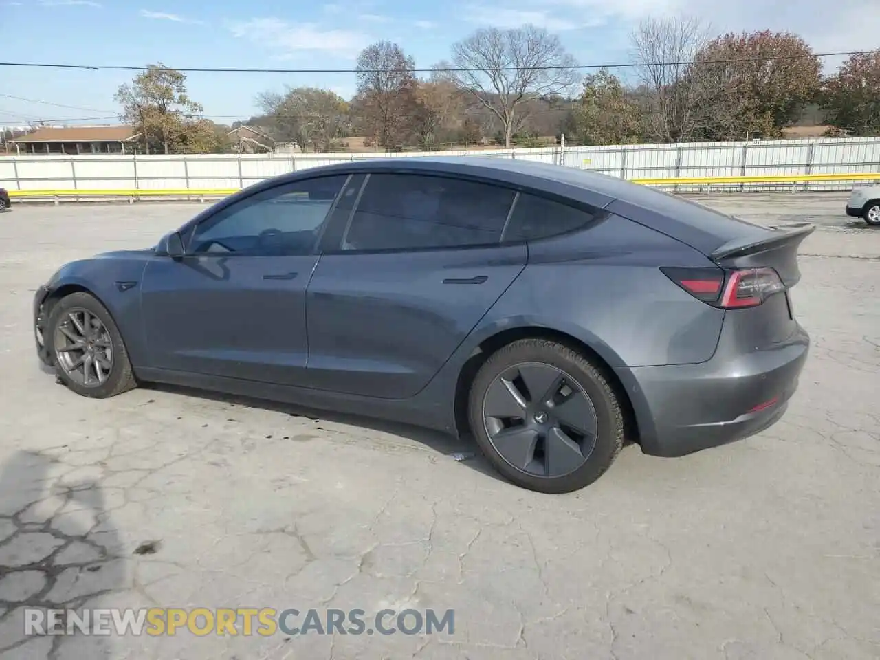 2 Photograph of a damaged car 5YJ3E1EB9NF241711 TESLA MODEL 3 2022