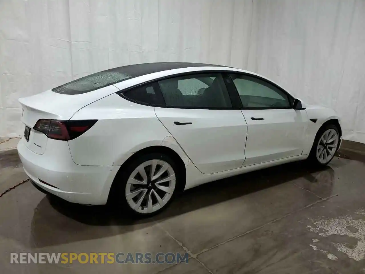3 Photograph of a damaged car 5YJ3E1EB9NF288947 TESLA MODEL 3 2022