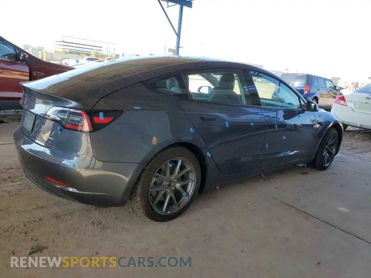3 Photograph of a damaged car 5YJ3E1EB9NF341128 TESLA MODEL 3 2022