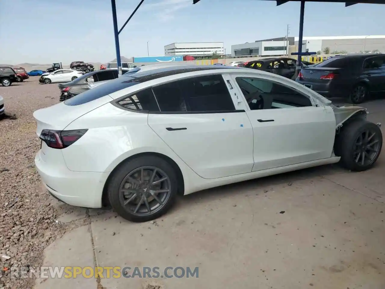 3 Photograph of a damaged car 5YJ3E1EB9NF350010 TESLA MODEL 3 2022