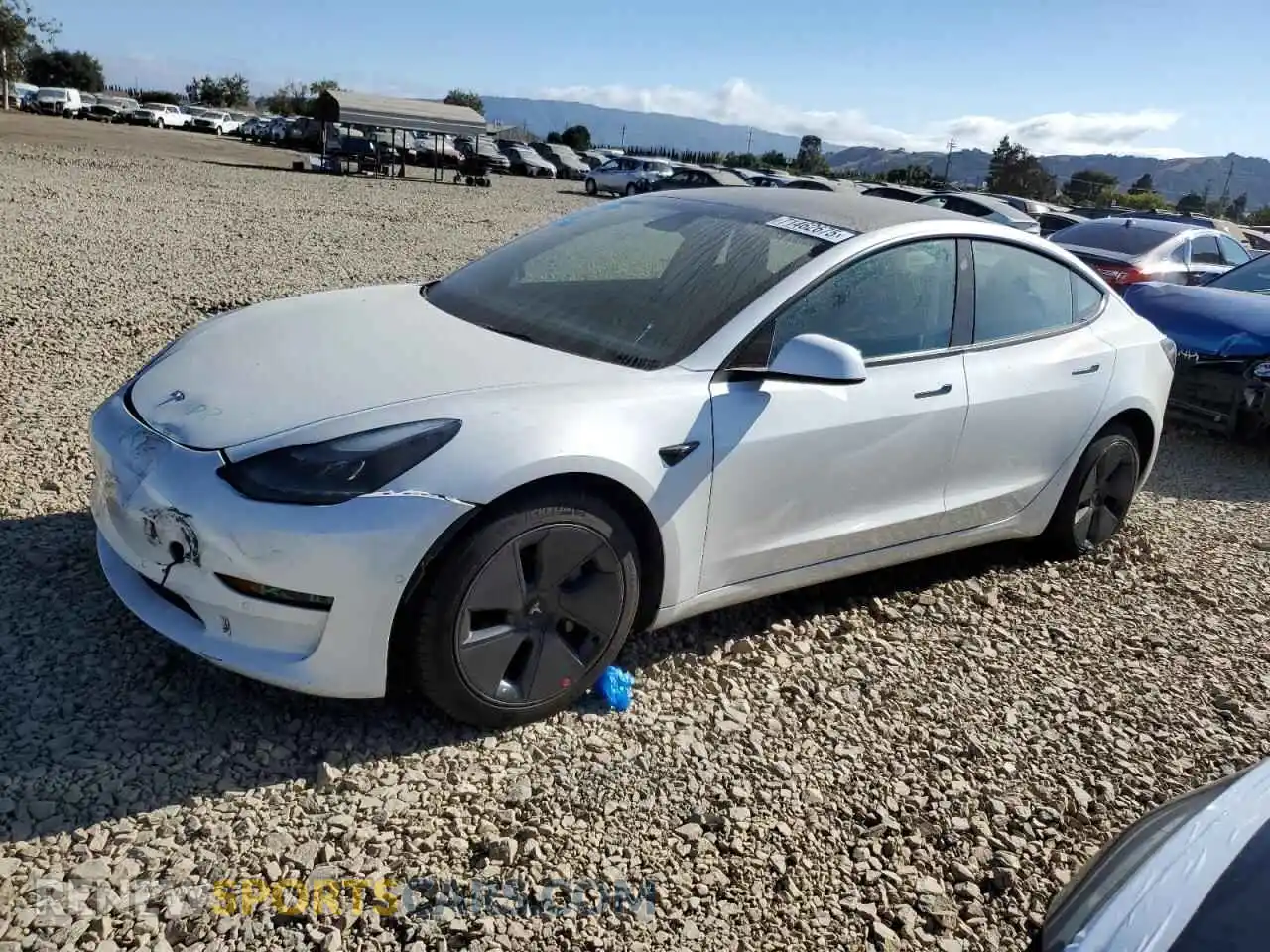 1 Photograph of a damaged car 5YJ3E1EB9NF359600 TESLA MODEL 3 2022