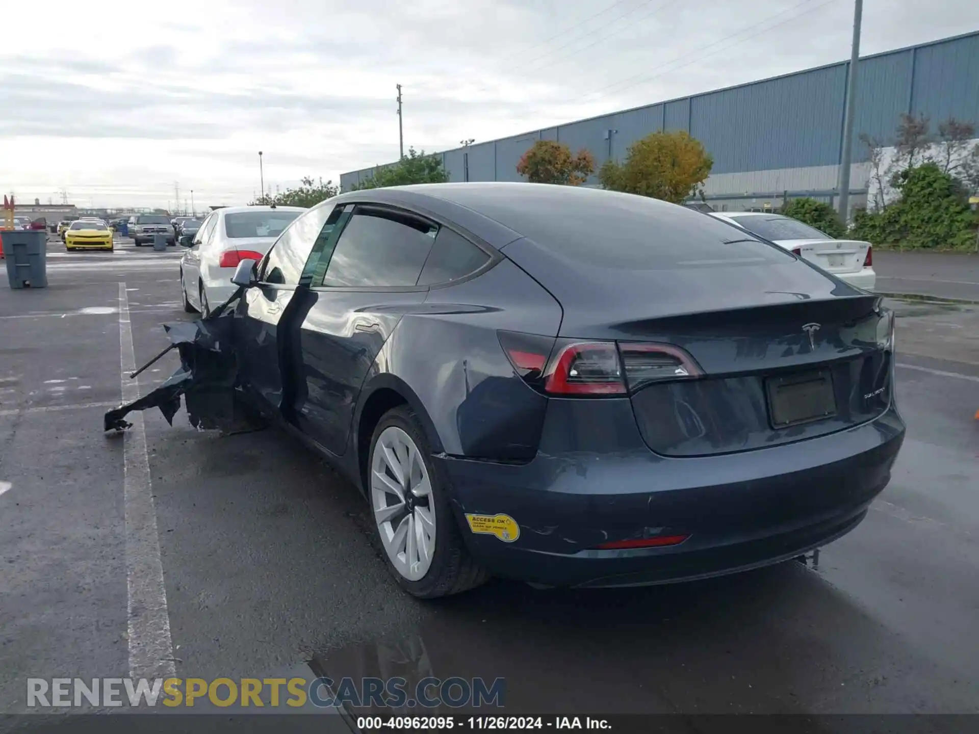 3 Photograph of a damaged car 5YJ3E1EBXNF103238 TESLA MODEL 3 2022