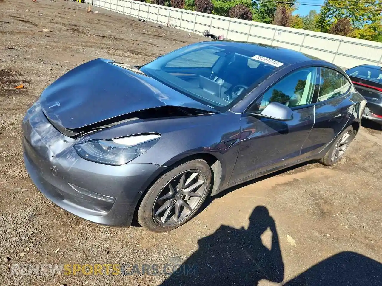 1 Photograph of a damaged car 5YJ3E1EBXNF124283 TESLA MODEL 3 2022