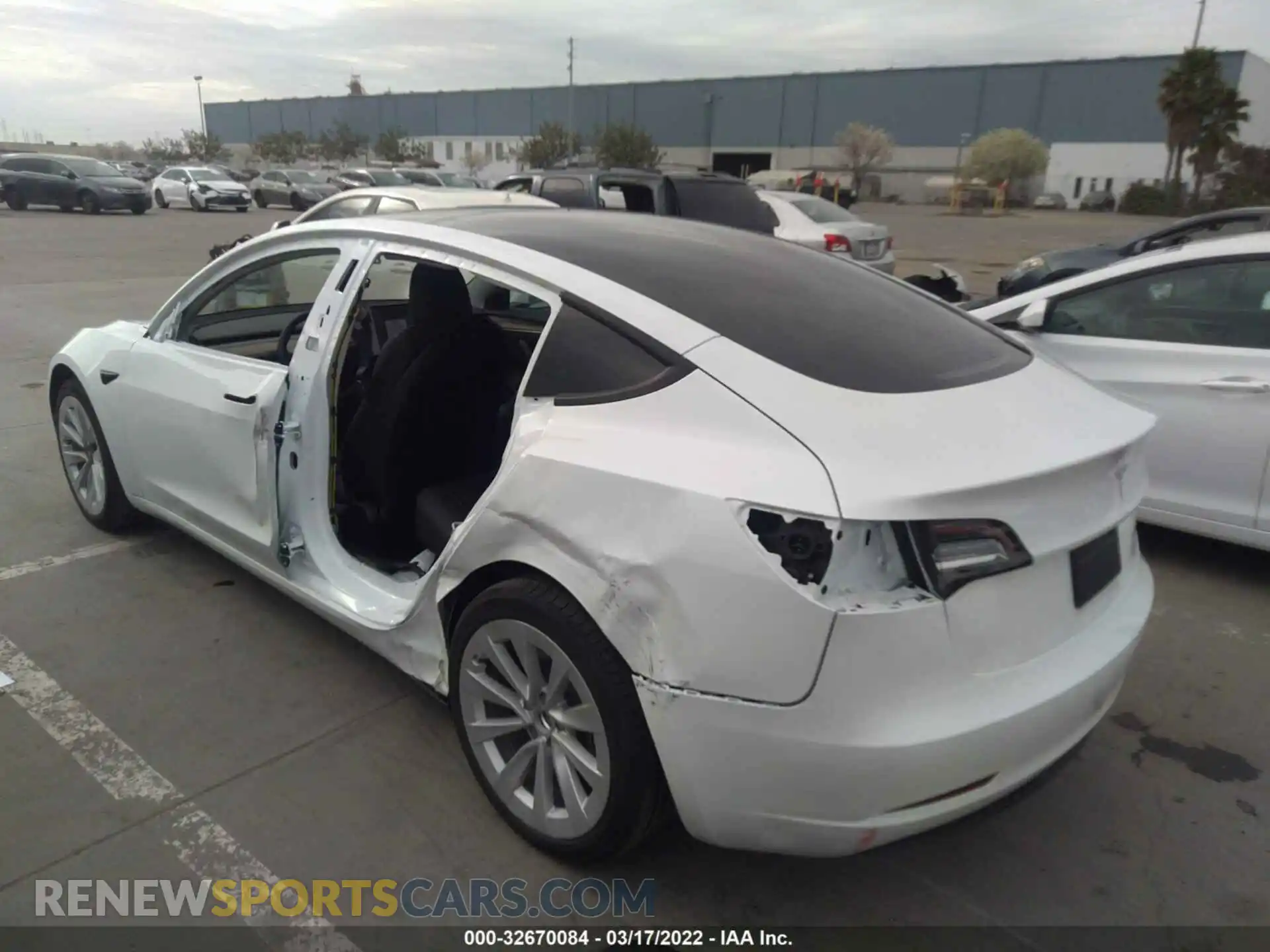 3 Photograph of a damaged car 5YJ3E1EBXNF128981 TESLA MODEL 3 2022