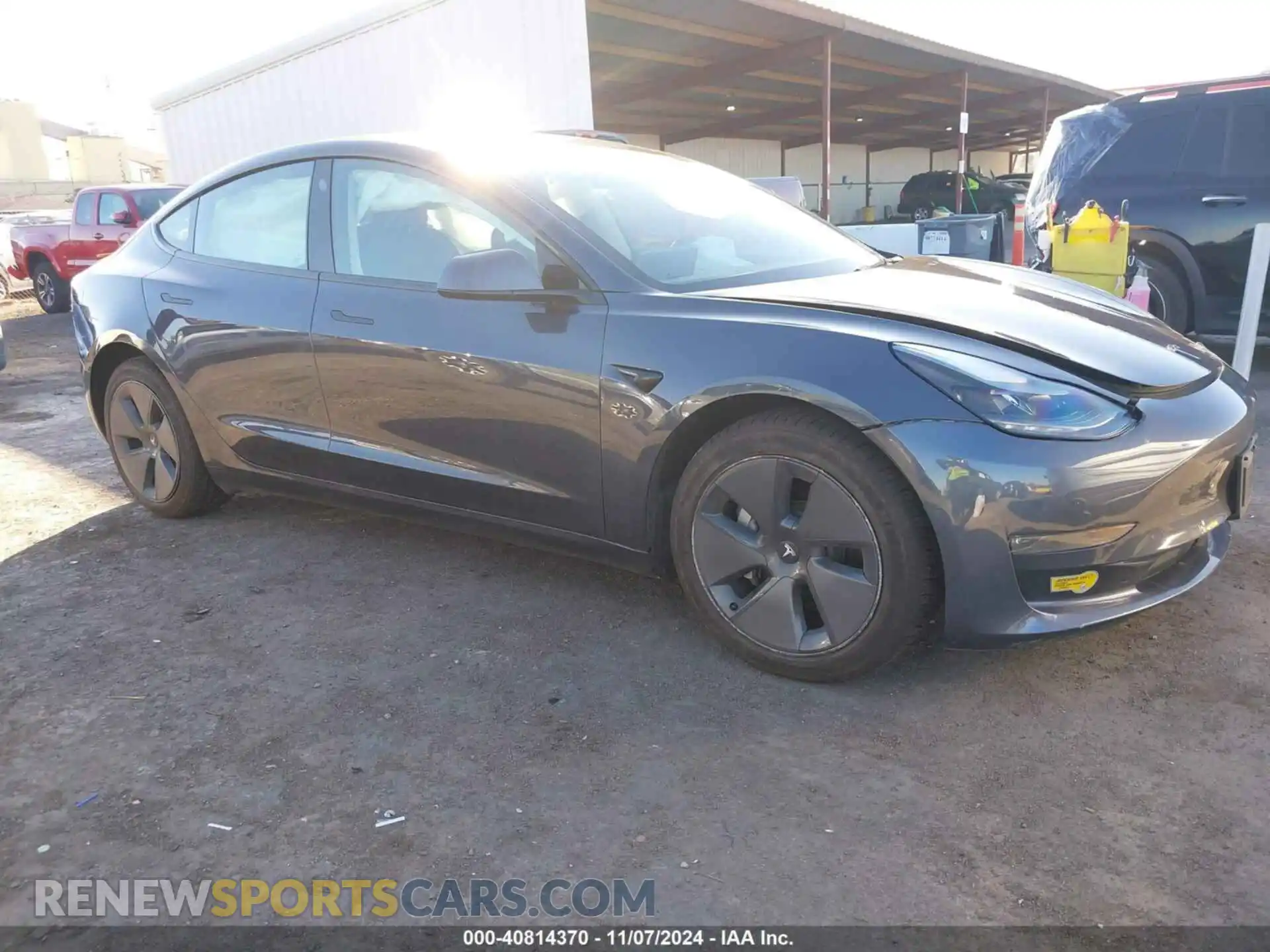 1 Photograph of a damaged car 5YJ3E1EBXNF170518 TESLA MODEL 3 2022
