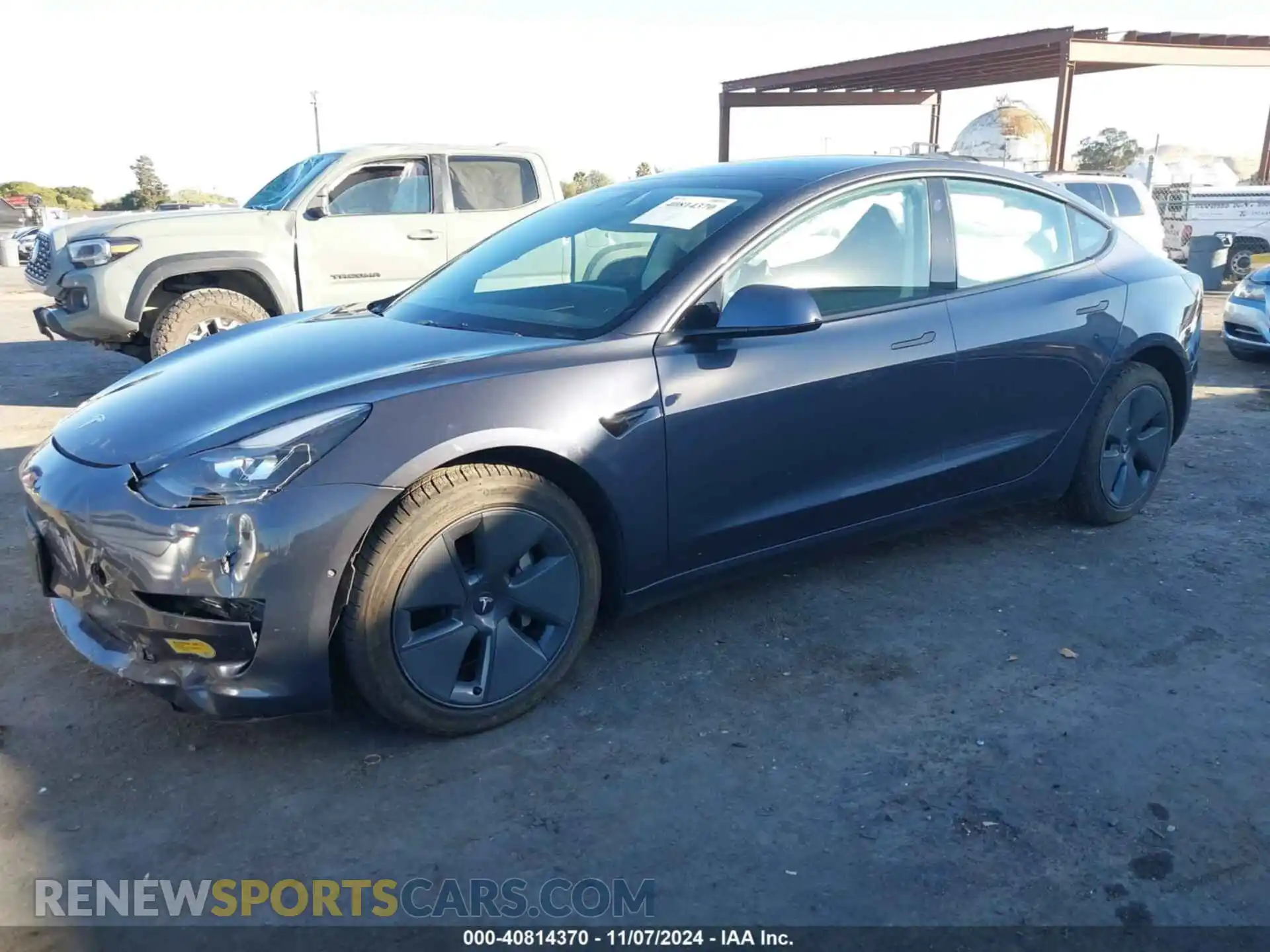 2 Photograph of a damaged car 5YJ3E1EBXNF170518 TESLA MODEL 3 2022