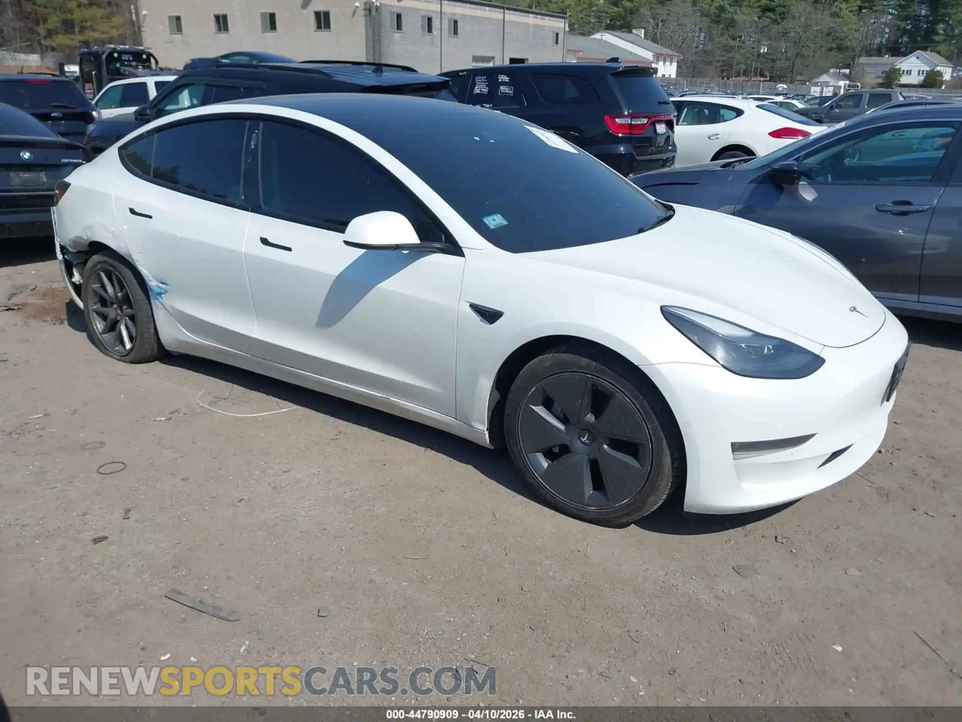 1 Photograph of a damaged car 5YJ3E1EBXNF172429 TESLA MODEL 3 2022