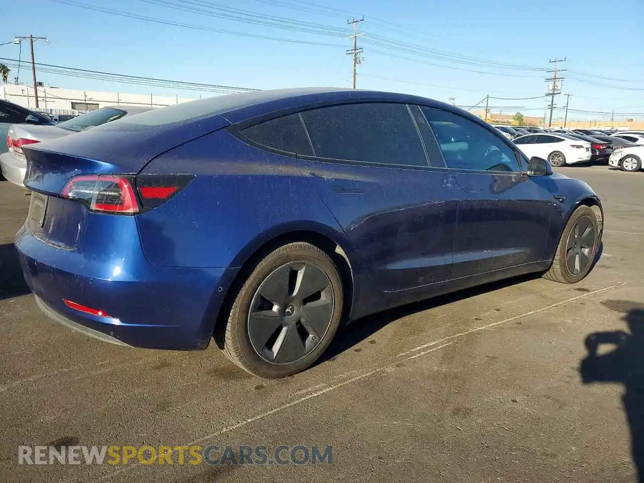 3 Photograph of a damaged car 5YJ3E1EBXNF182068 TESLA MODEL 3 2022