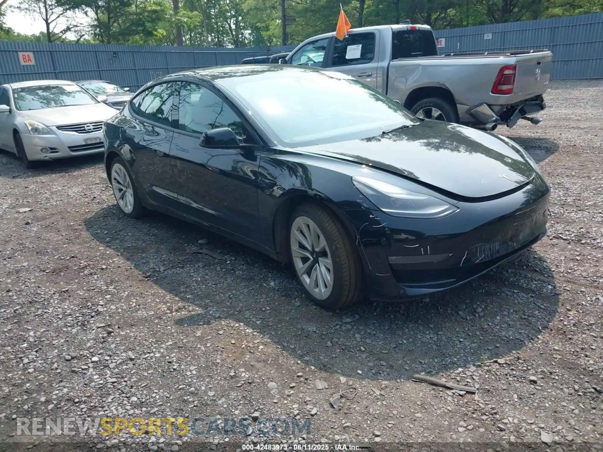 1 Photograph of a damaged car 5YJ3E1EBXNF200343 TESLA MODEL 3 2022