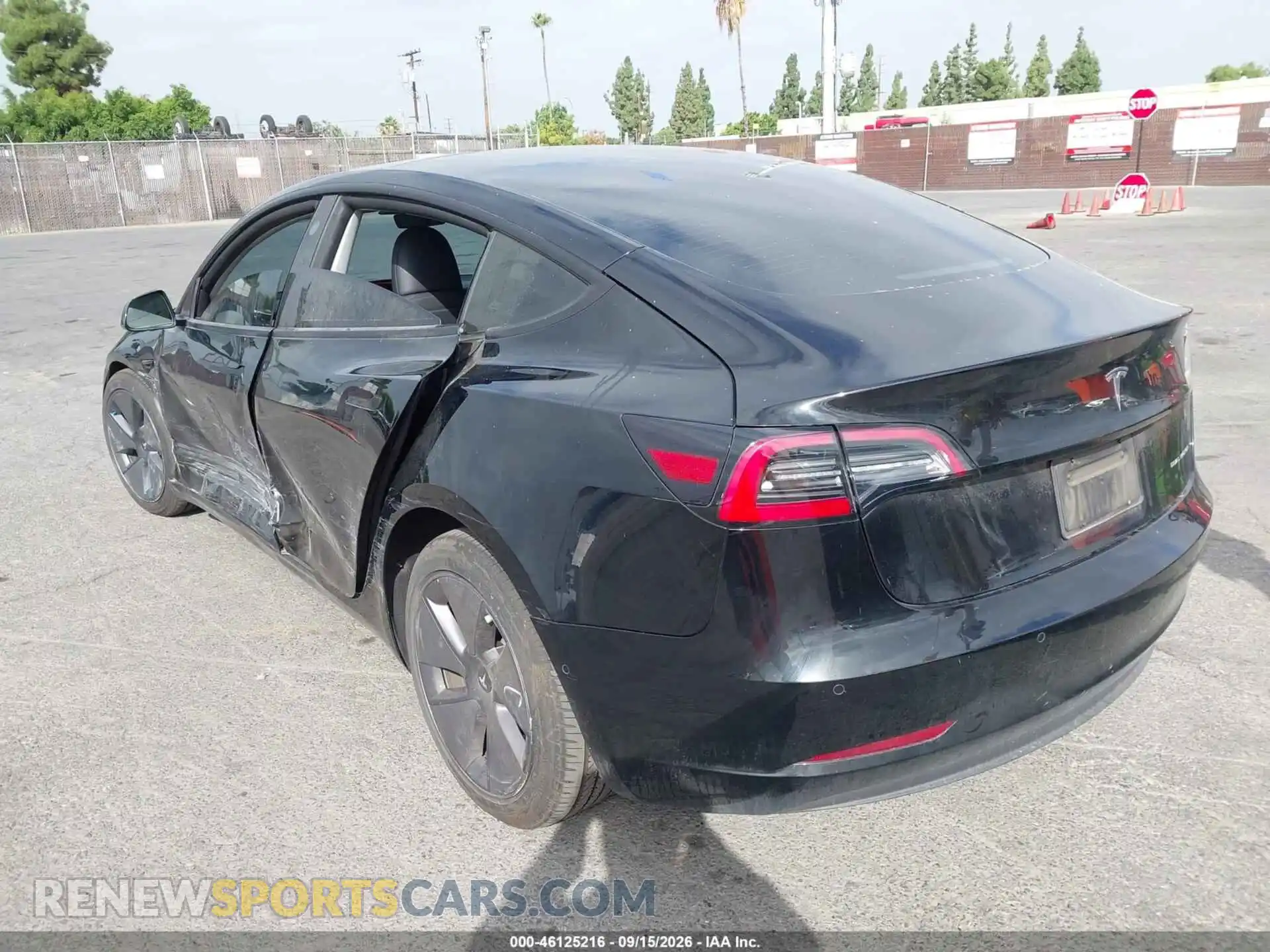 3 fotografías del automóvil dañado 5YJ3E1EBXNF206613 TESLA MODEL 3 2022