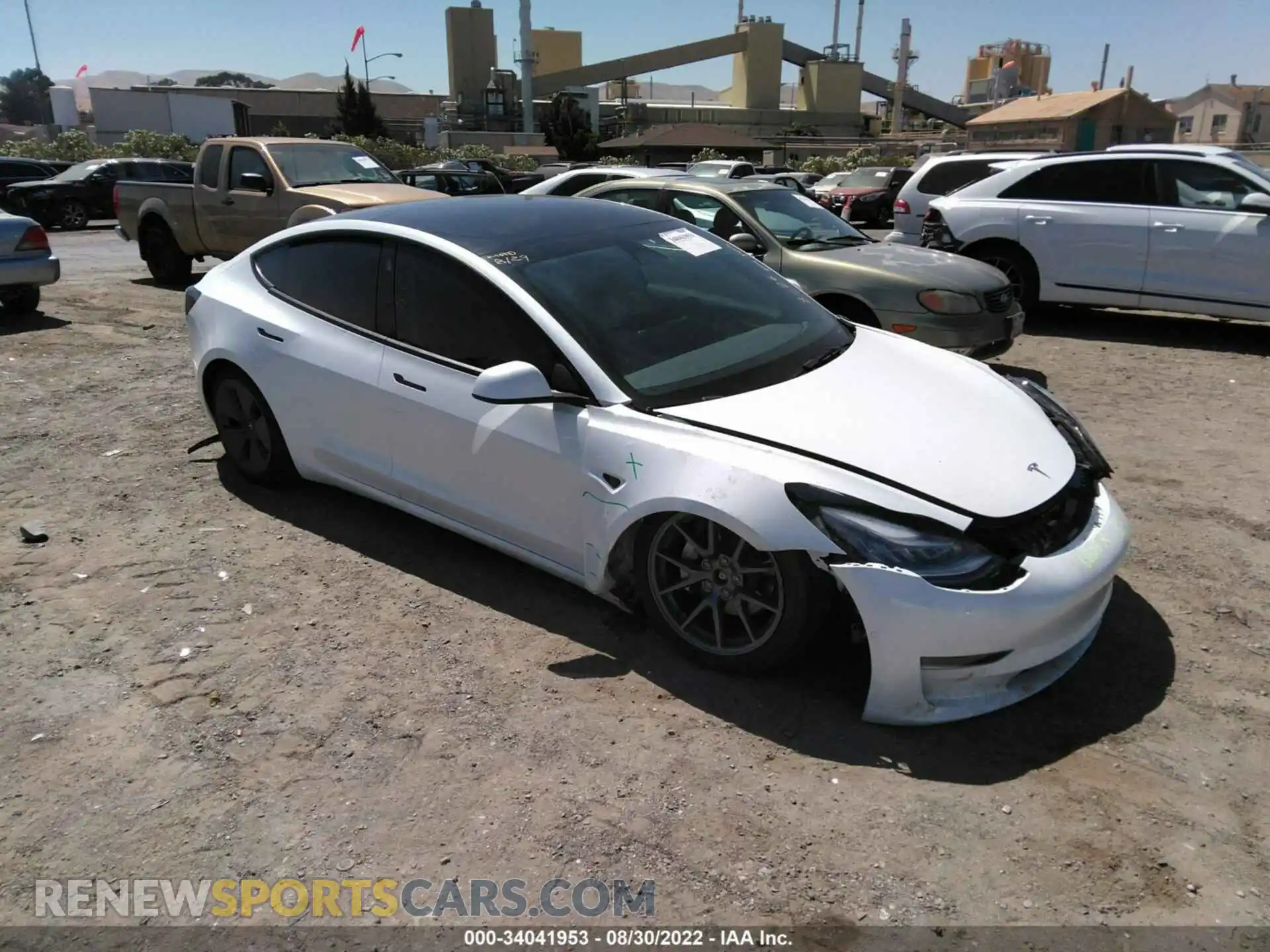 1 Photograph of a damaged car 5YJ3E1EBXNF250465 TESLA MODEL 3 2022