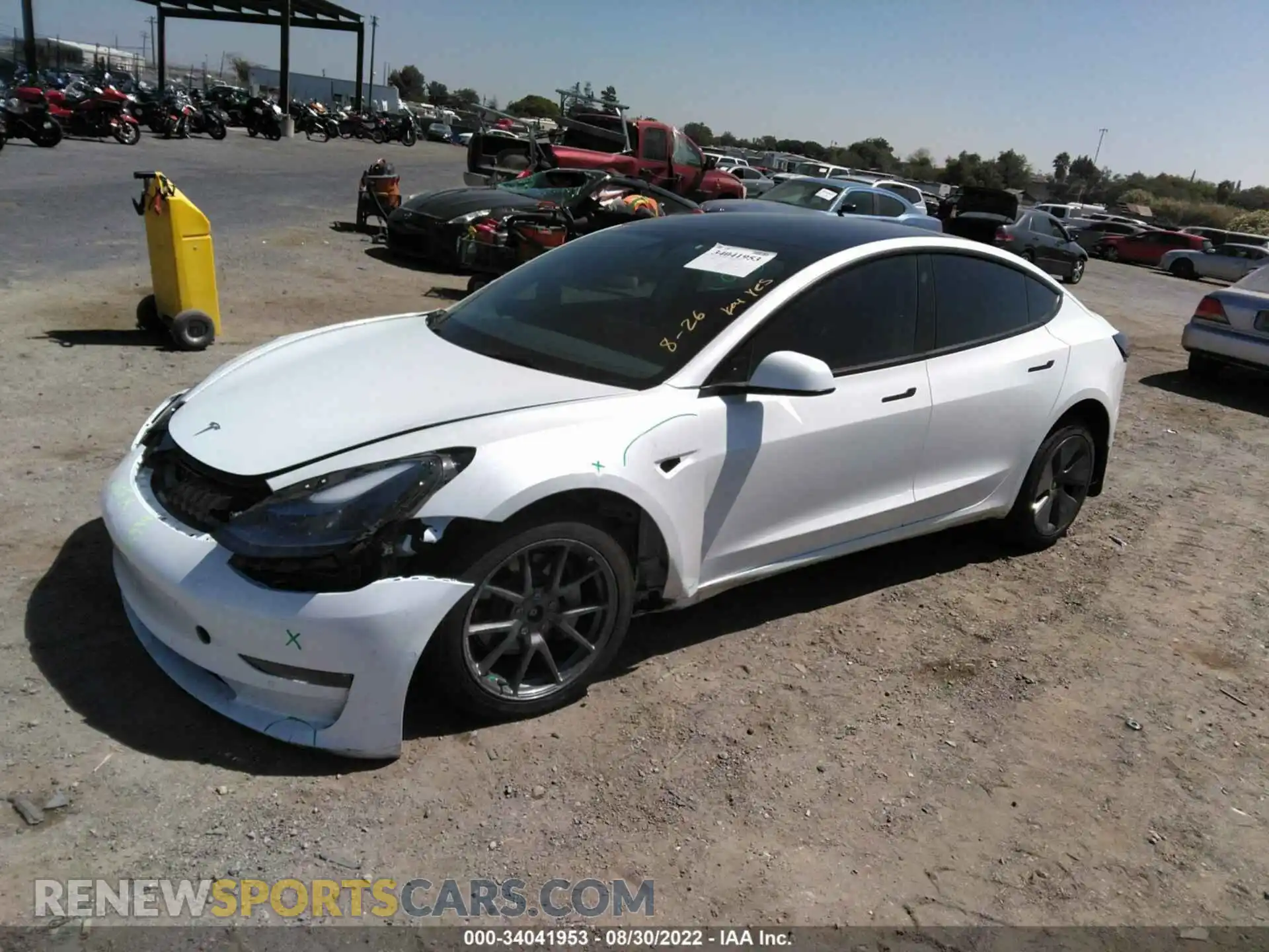 2 Photograph of a damaged car 5YJ3E1EBXNF250465 TESLA MODEL 3 2022
