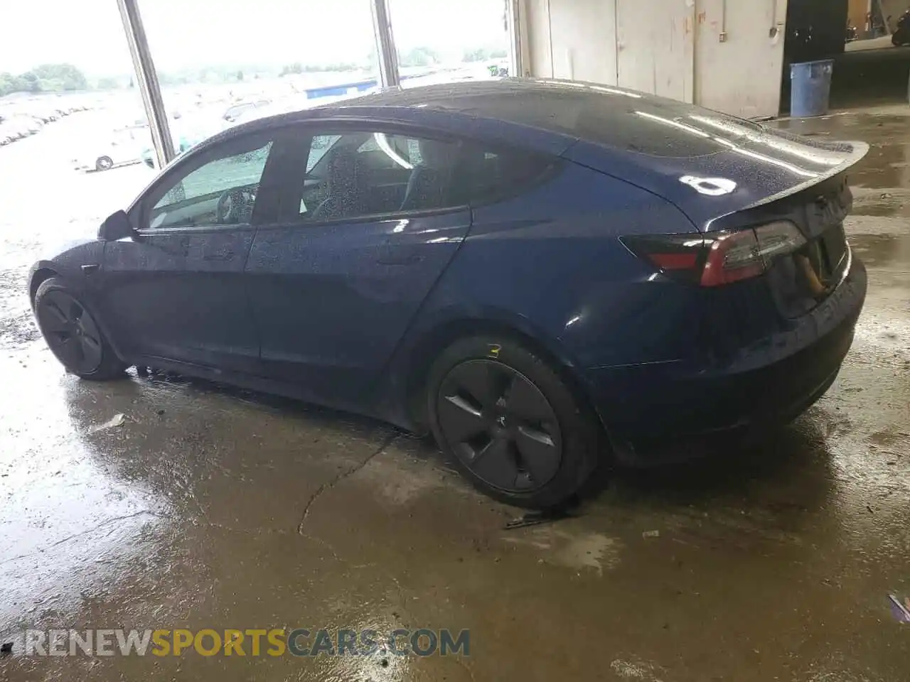 2 Photograph of a damaged car 5YJ3E1EBXNF266536 TESLA MODEL 3 2022