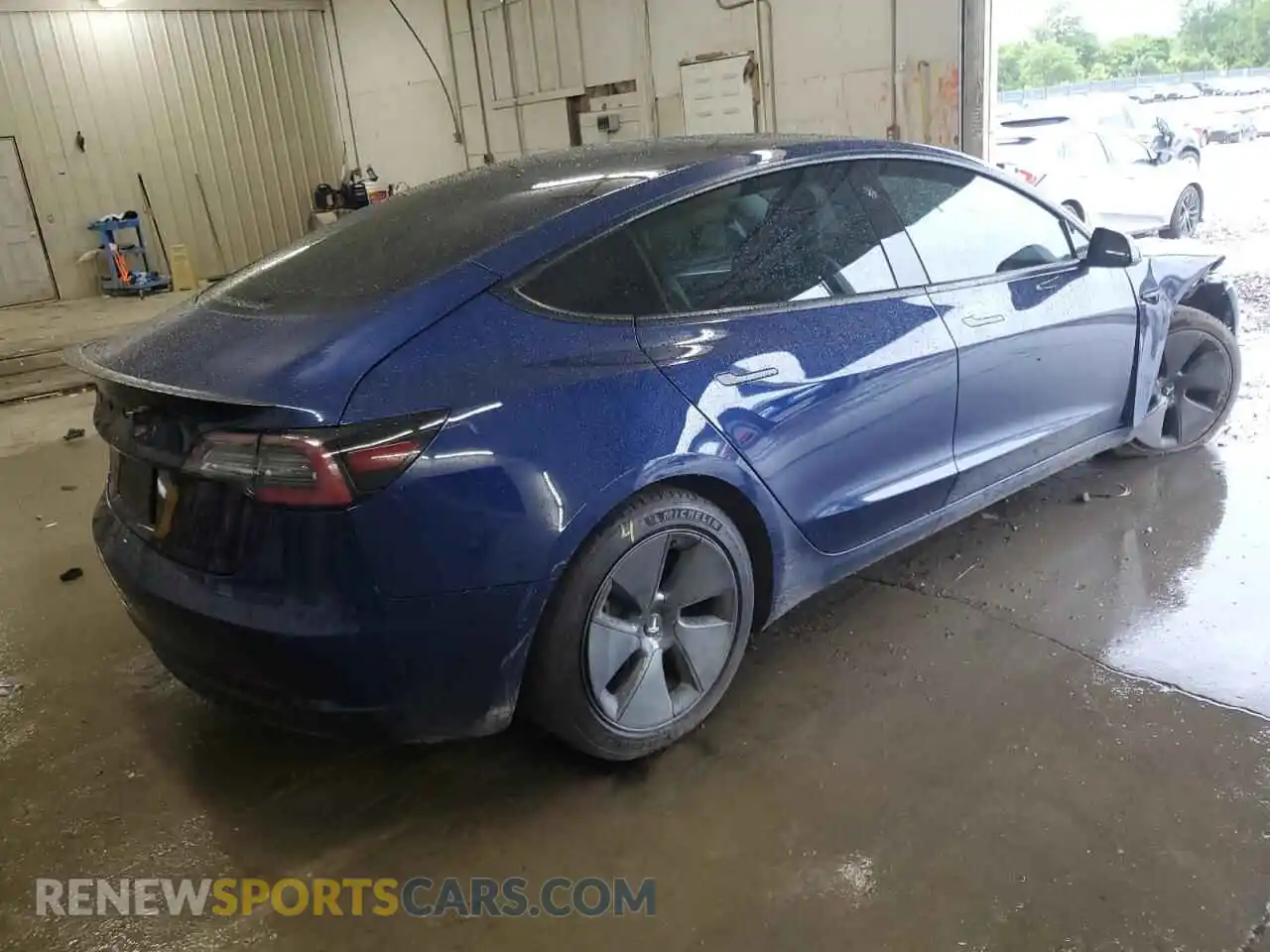 3 Photograph of a damaged car 5YJ3E1EBXNF266536 TESLA MODEL 3 2022