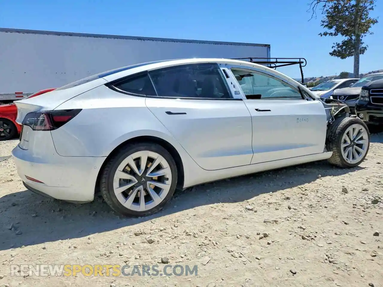 3 Фотография поврежденного автомобиля 5YJ3E1EBXNF269212 TESLA MODEL 3 2022