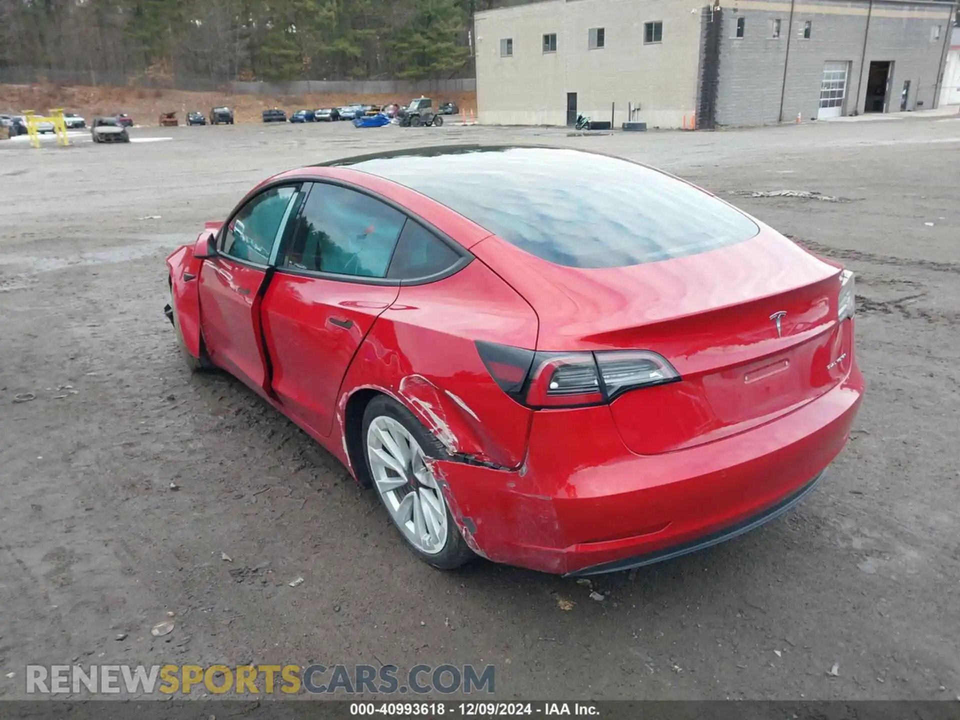 3 Photograph of a damaged car 5YJ3E1EBXNF270280 TESLA MODEL 3 2022