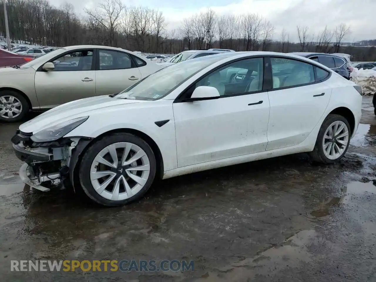 1 Photograph of a damaged car 5YJ3E1EBXNF270294 TESLA MODEL 3 2022
