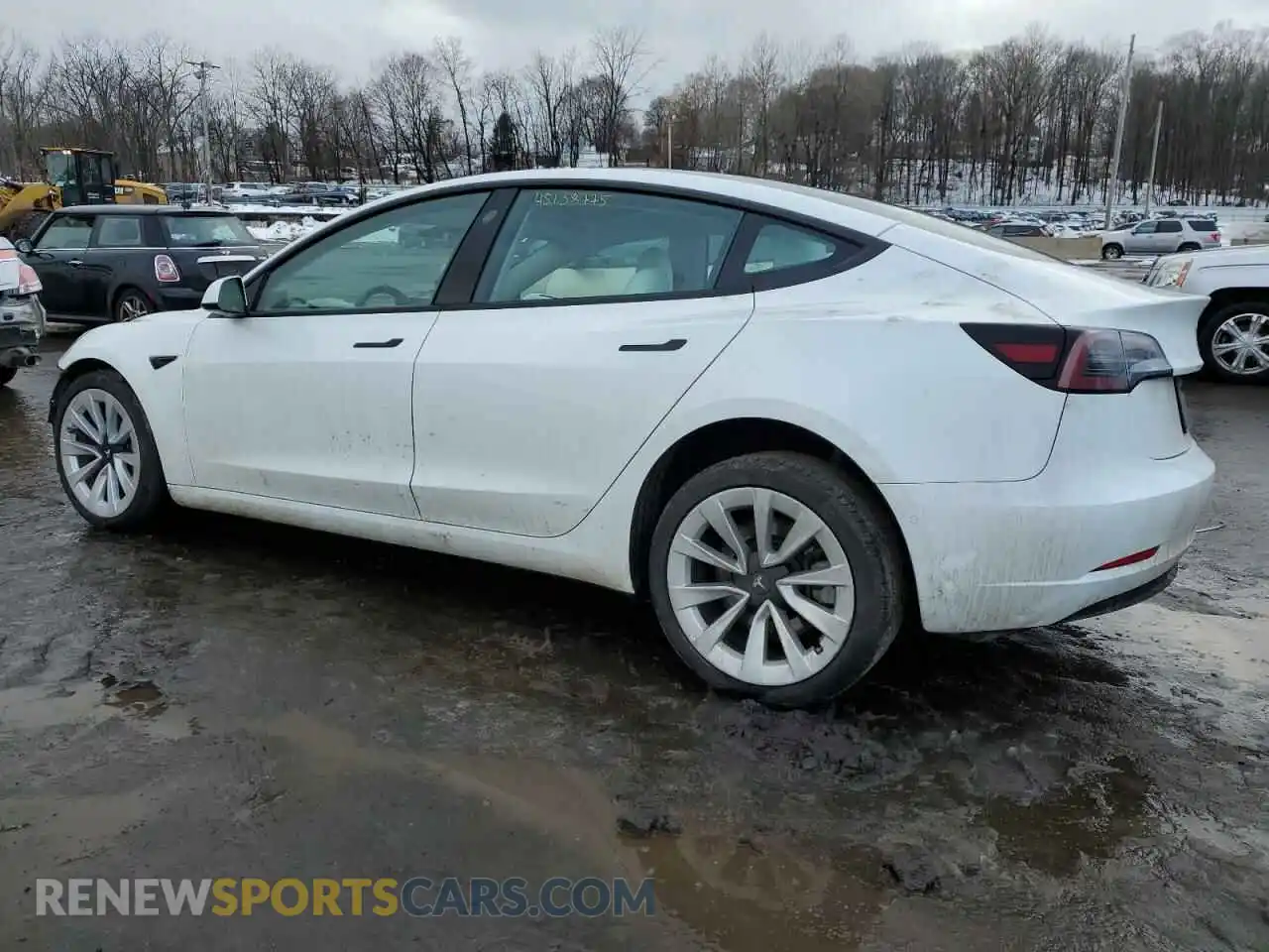 2 Photograph of a damaged car 5YJ3E1EBXNF270294 TESLA MODEL 3 2022
