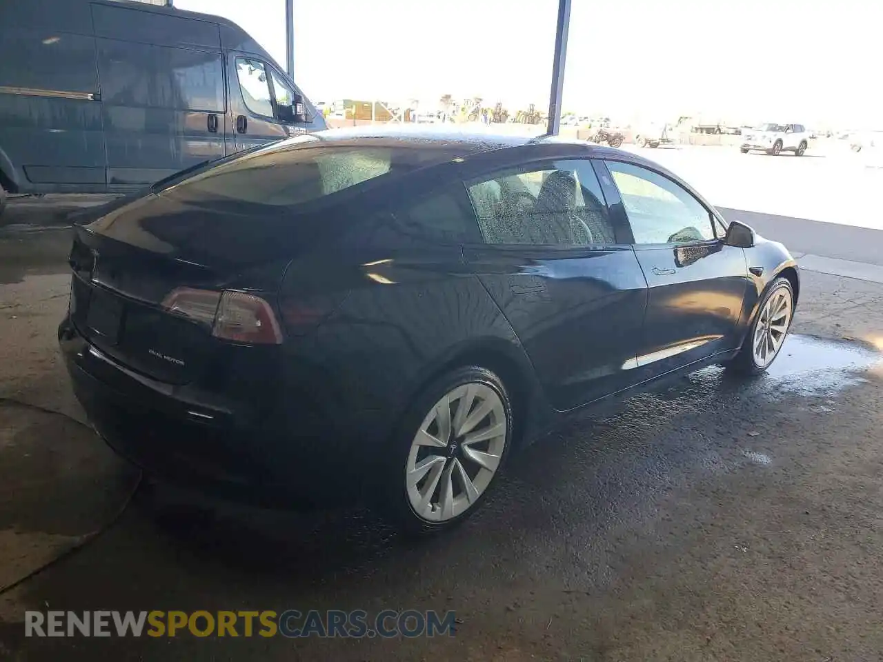 3 Photograph of a damaged car 5YJ3E1EBXNF290576 TESLA MODEL 3 2022