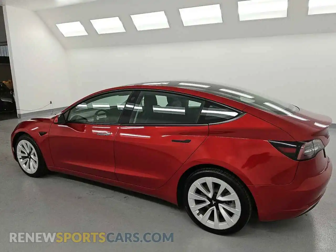 2 Photograph of a damaged car 5YJ3E1EBXNF291047 TESLA MODEL 3 2022