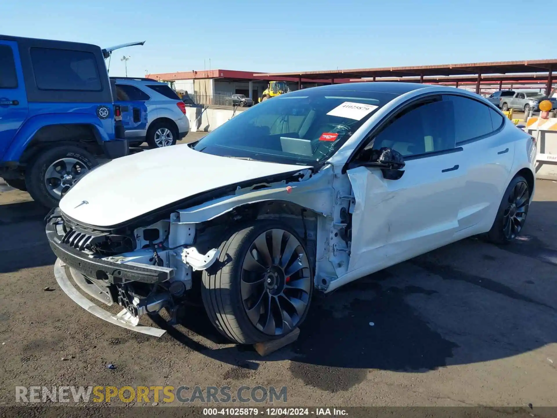 2 Photograph of a damaged car 5YJ3E1EC3NF247951 TESLA MODEL 3 2022
