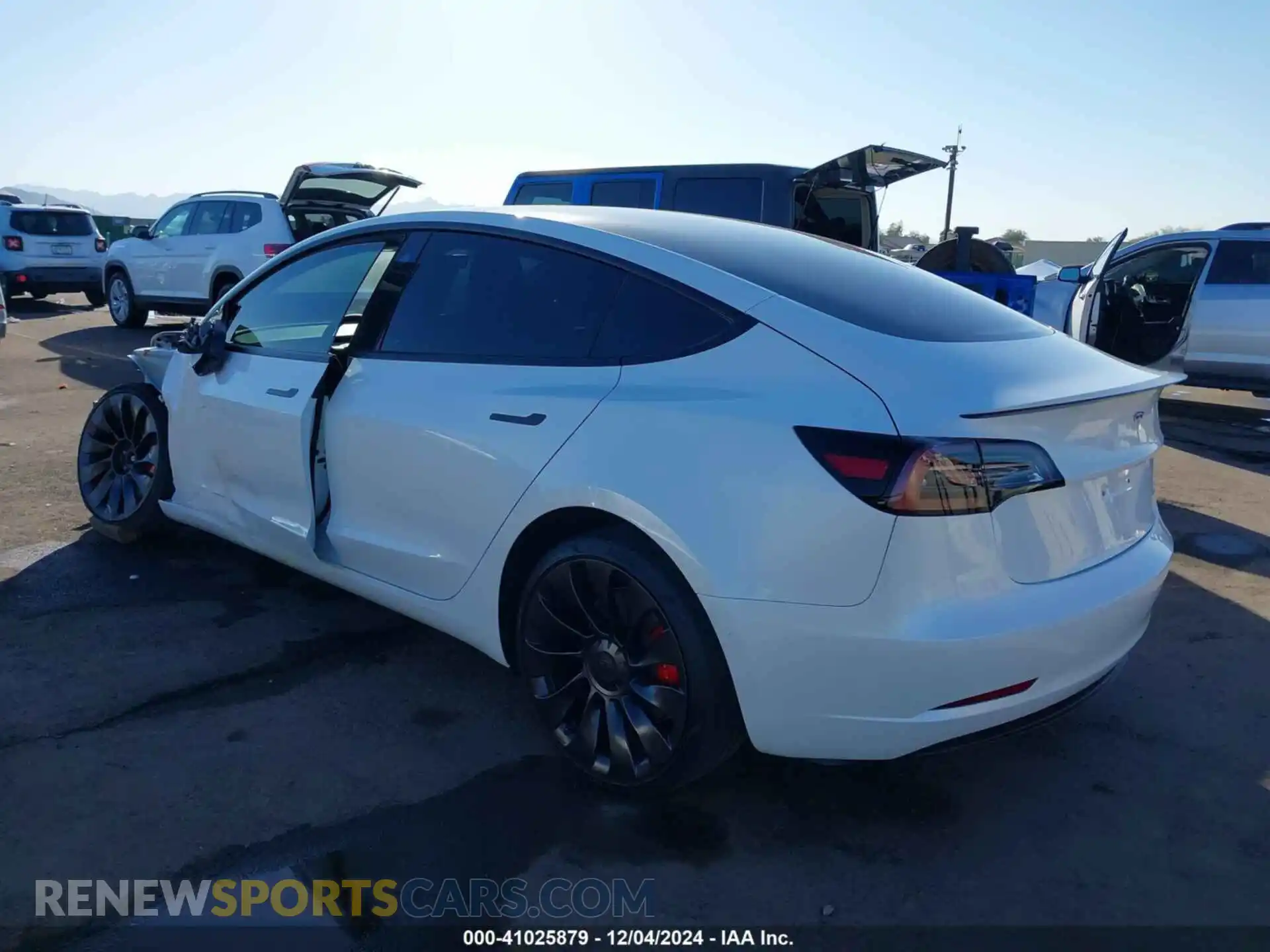 3 Photograph of a damaged car 5YJ3E1EC3NF247951 TESLA MODEL 3 2022