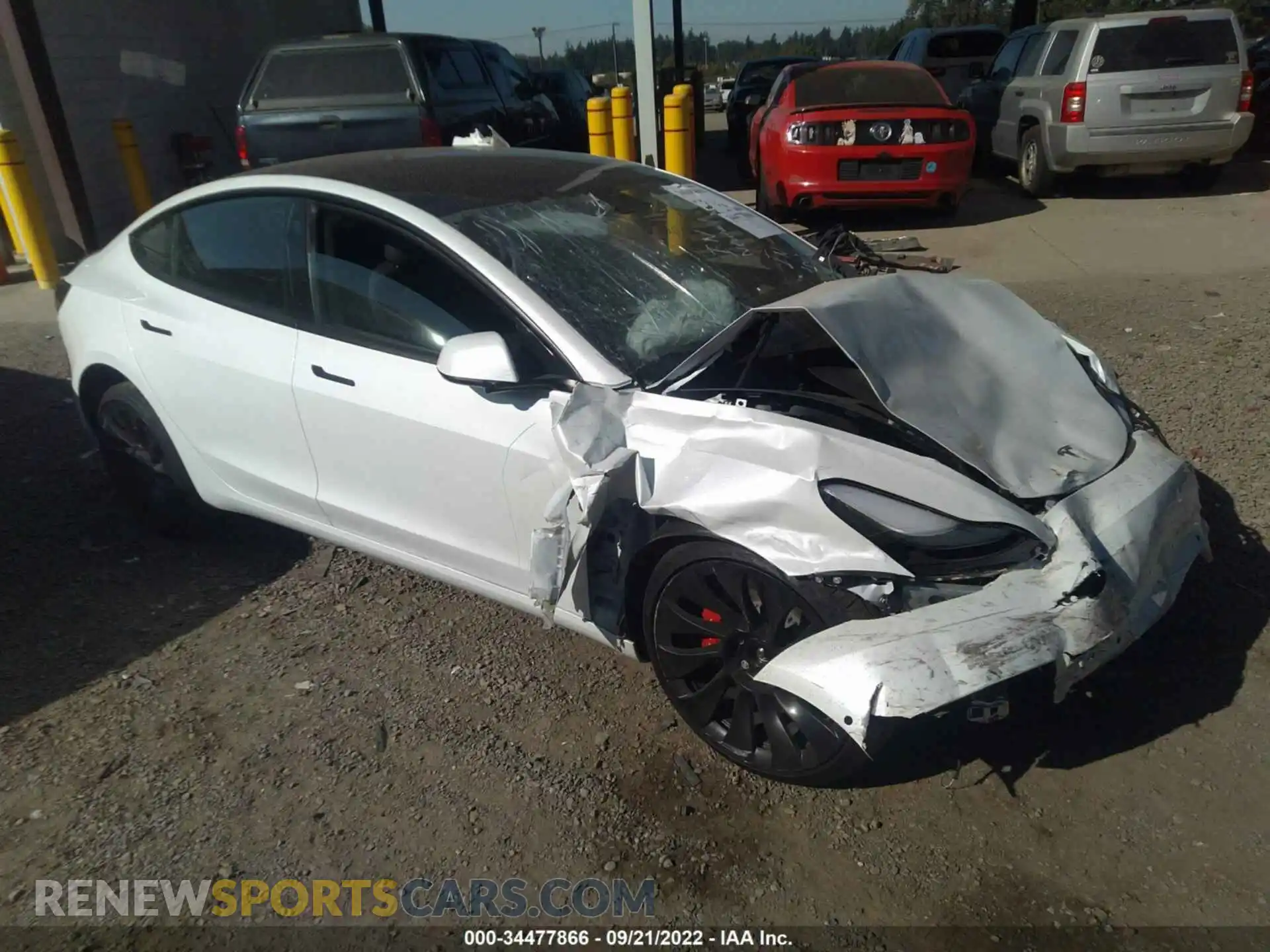 1 Photograph of a damaged car 5YJ3E1EC4NF269733 TESLA MODEL 3 2022
