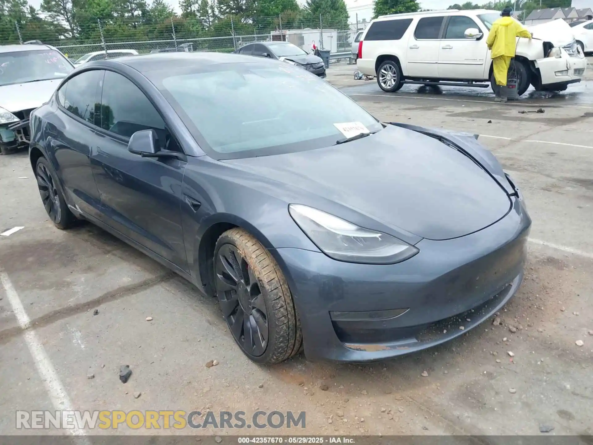 1 Photograph of a damaged car 5YJ3E1EC5NF103284 TESLA MODEL 3 2022