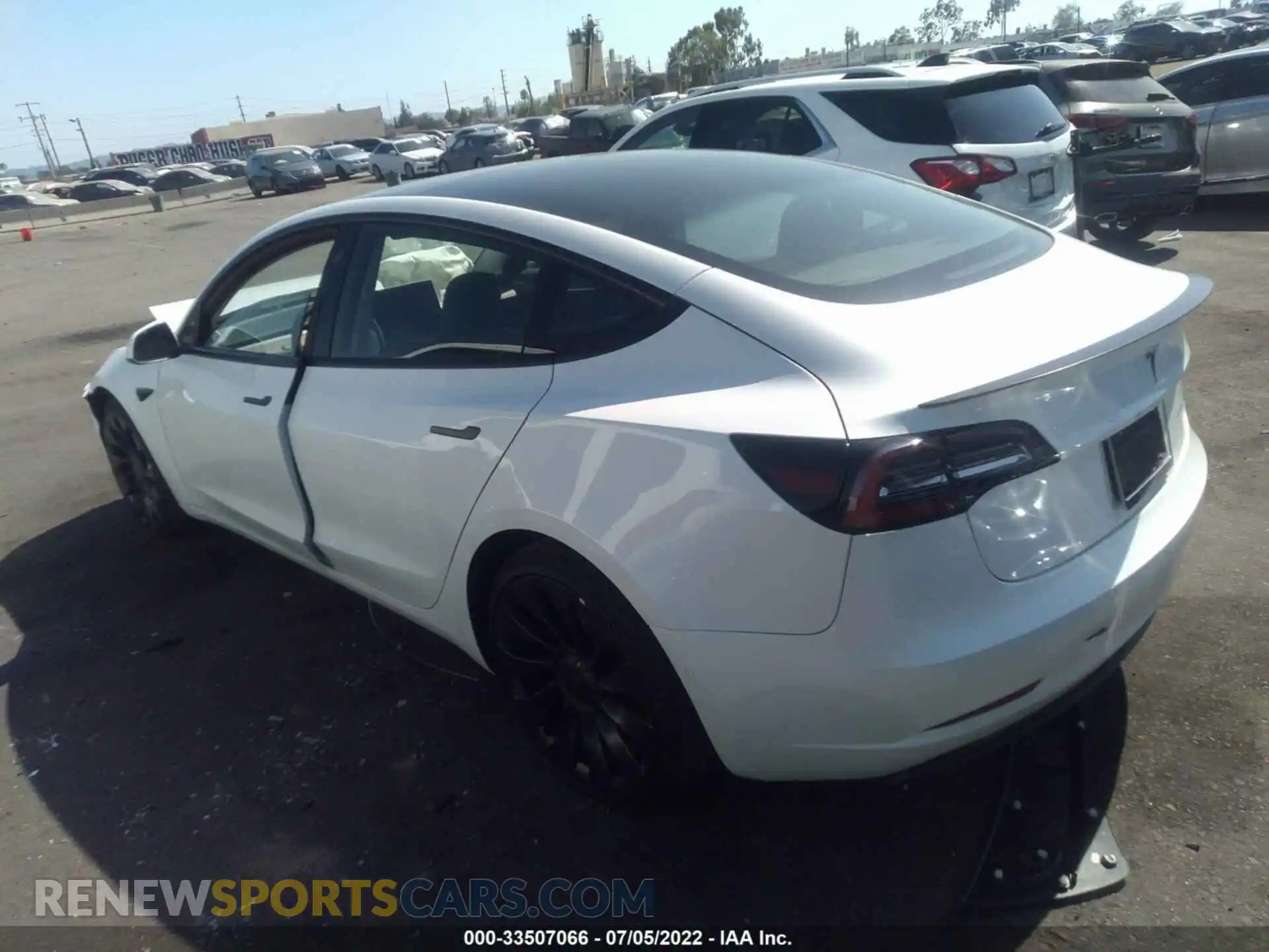 3 Photograph of a damaged car 5YJ3E1EC5NF182536 TESLA MODEL 3 2022