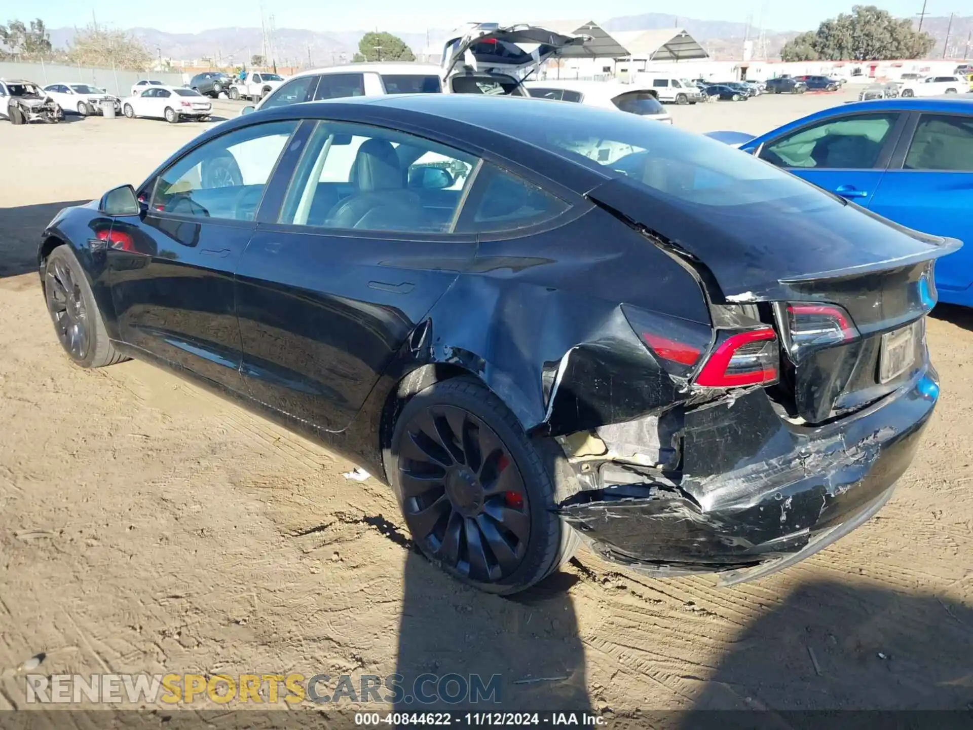 3 Photograph of a damaged car 5YJ3E1EC5NF261155 TESLA MODEL 3 2022