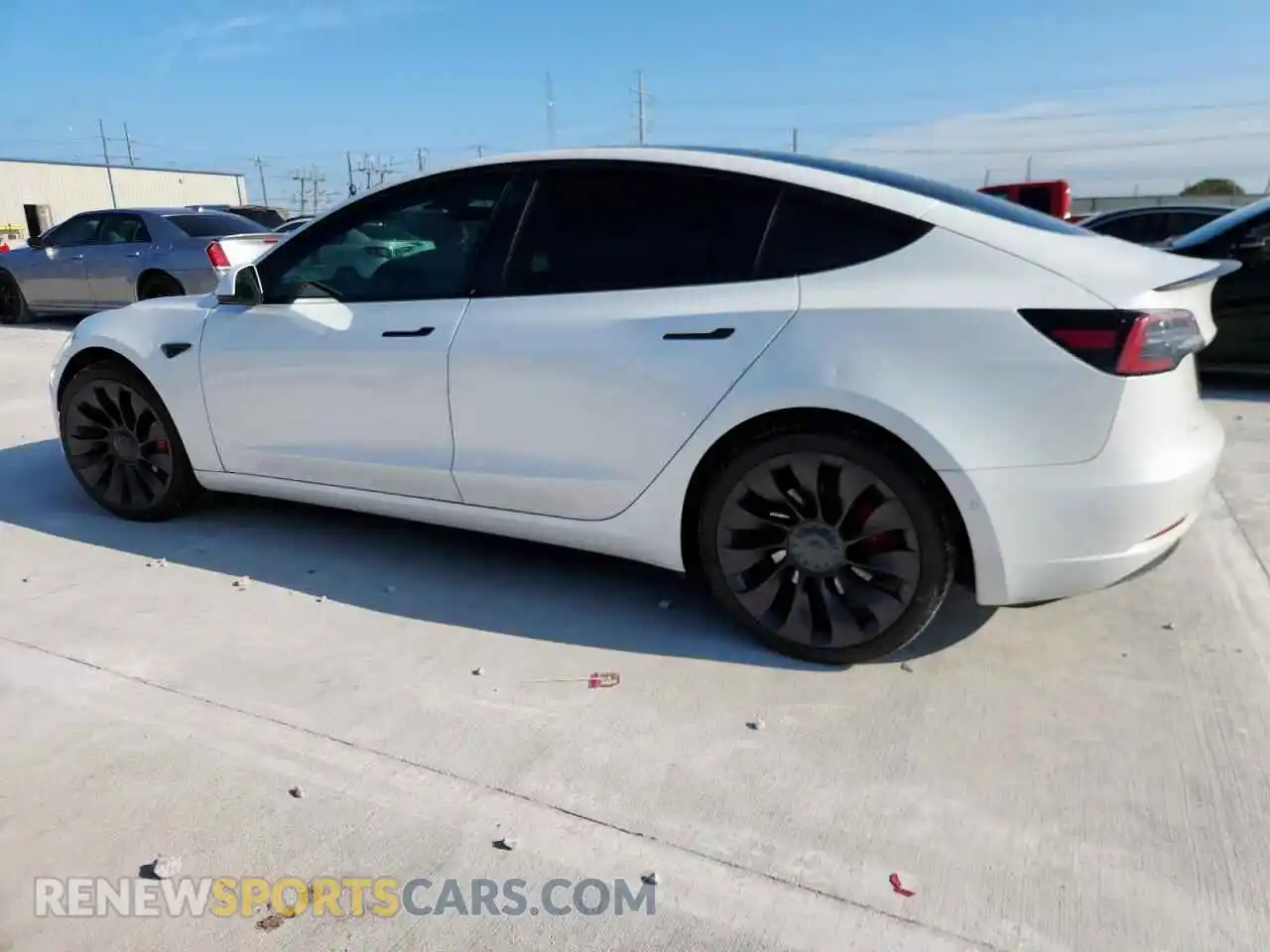 2 Photograph of a damaged car 5YJ3E1EC5NF293930 TESLA MODEL 3 2022