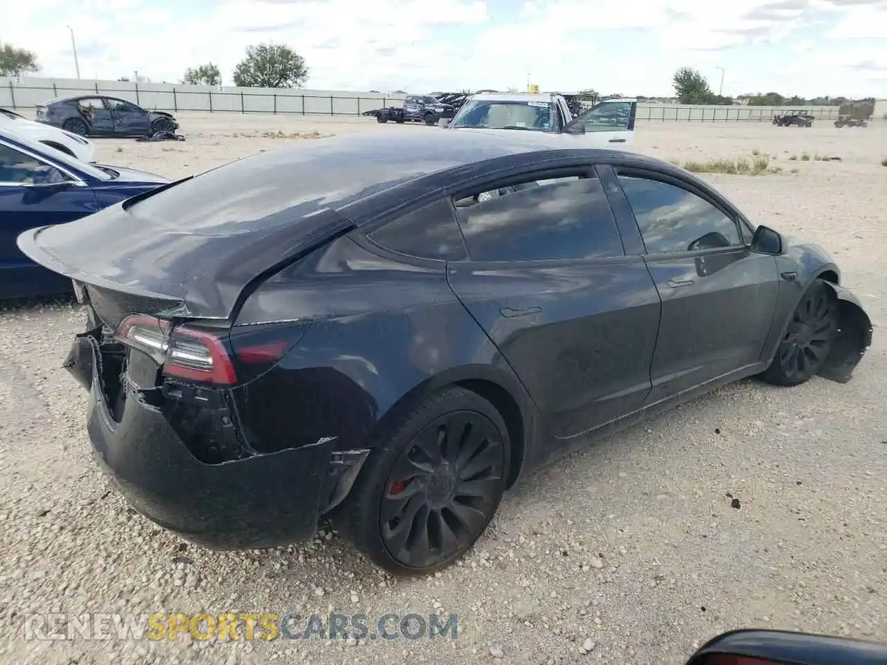 3 Photograph of a damaged car 5YJ3E1EC6NF264758 TESLA MODEL 3 2022