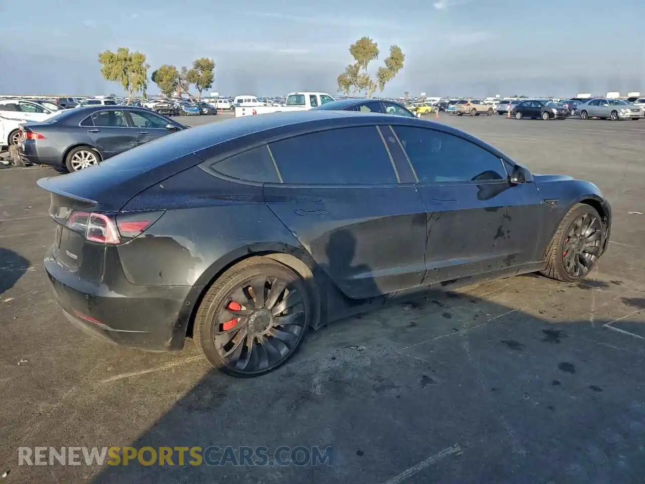 3 Photograph of a damaged car 5YJ3E1EC7NF298630 TESLA MODEL 3 2022