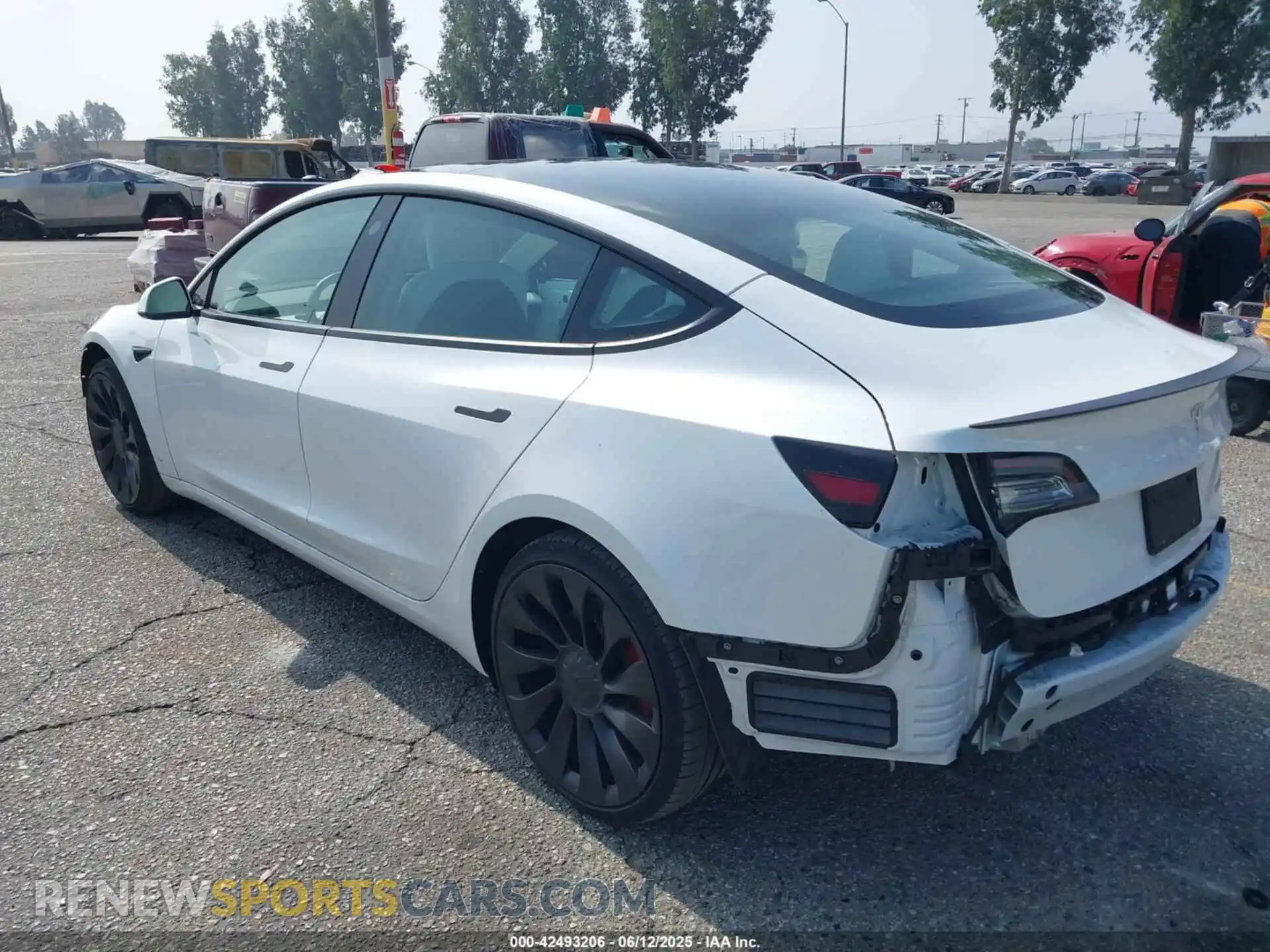 3 Photograph of a damaged car 5YJ3E1EC9NF294837 TESLA MODEL 3 2022